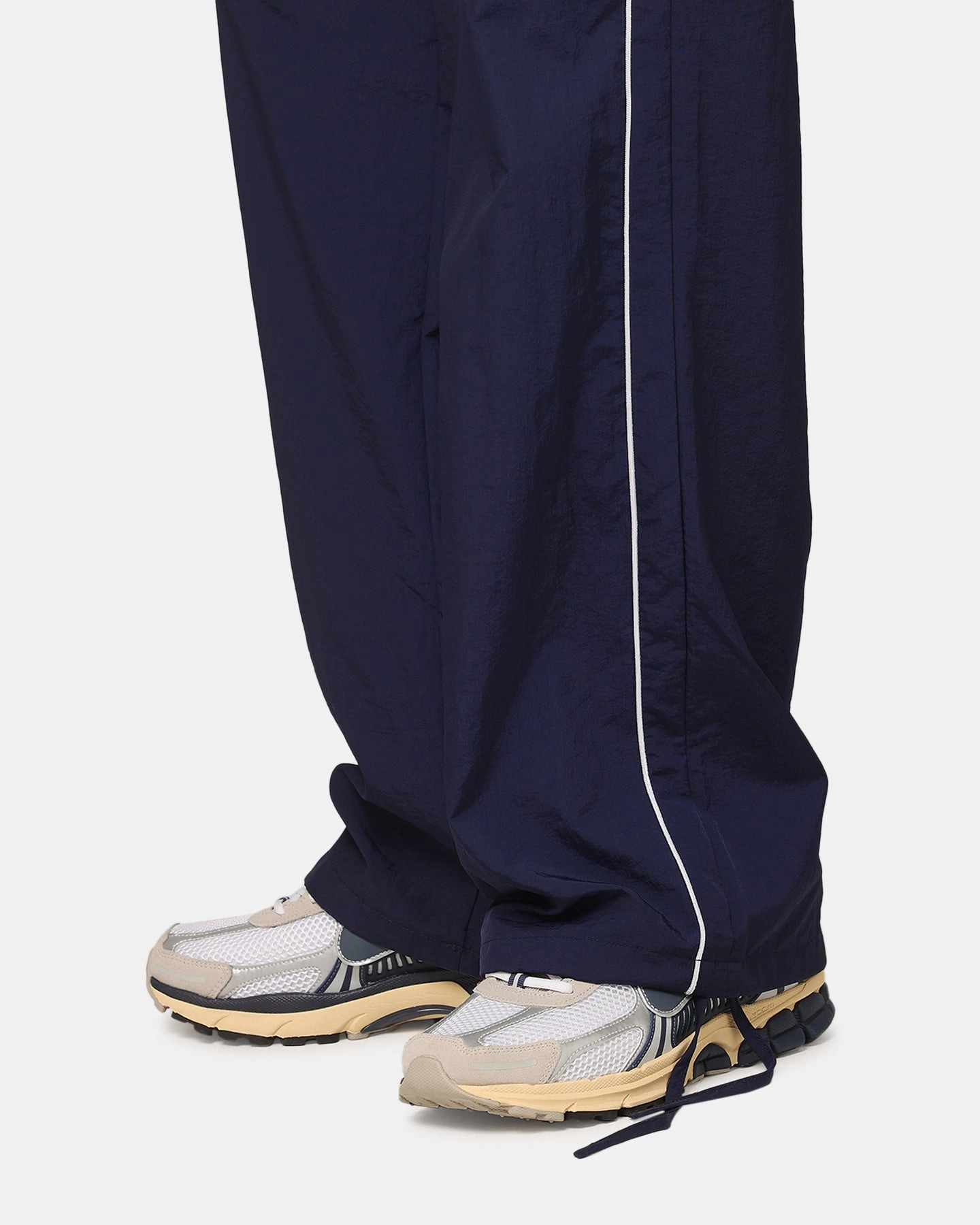 Carre Apex Nylon Joggers Navy Stretch Motion Roll-up style