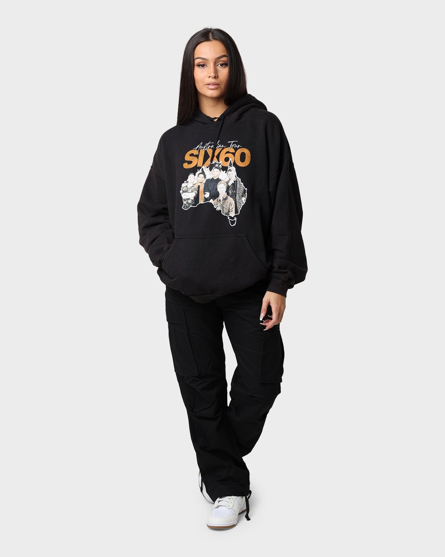 Six60 Six60 Tour Vintage Hoodie Black Wash MultipurposeCuffs
