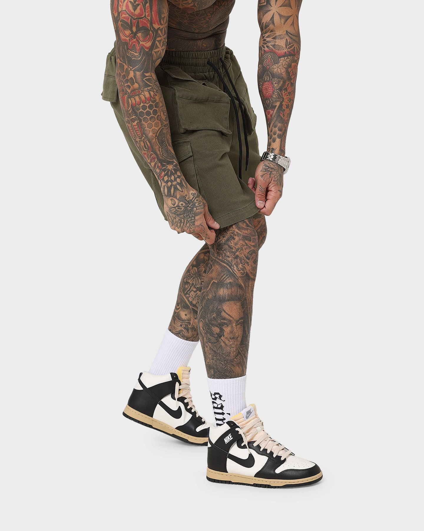 Saint Morta Infantry Cargo Shorts Army Green FasteningLoops Athletic Cut