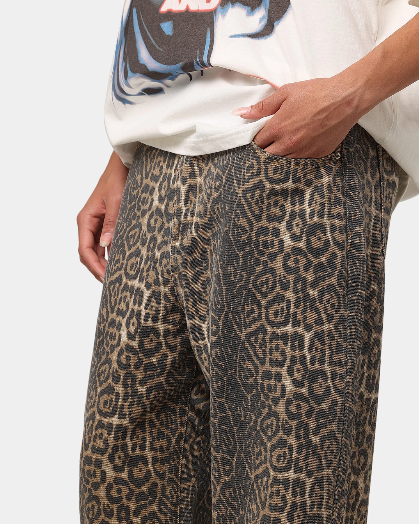 XXIII Leopard Baggy Jeans Leopard Winter Warmth Outdoor Adventure Fashion Focus