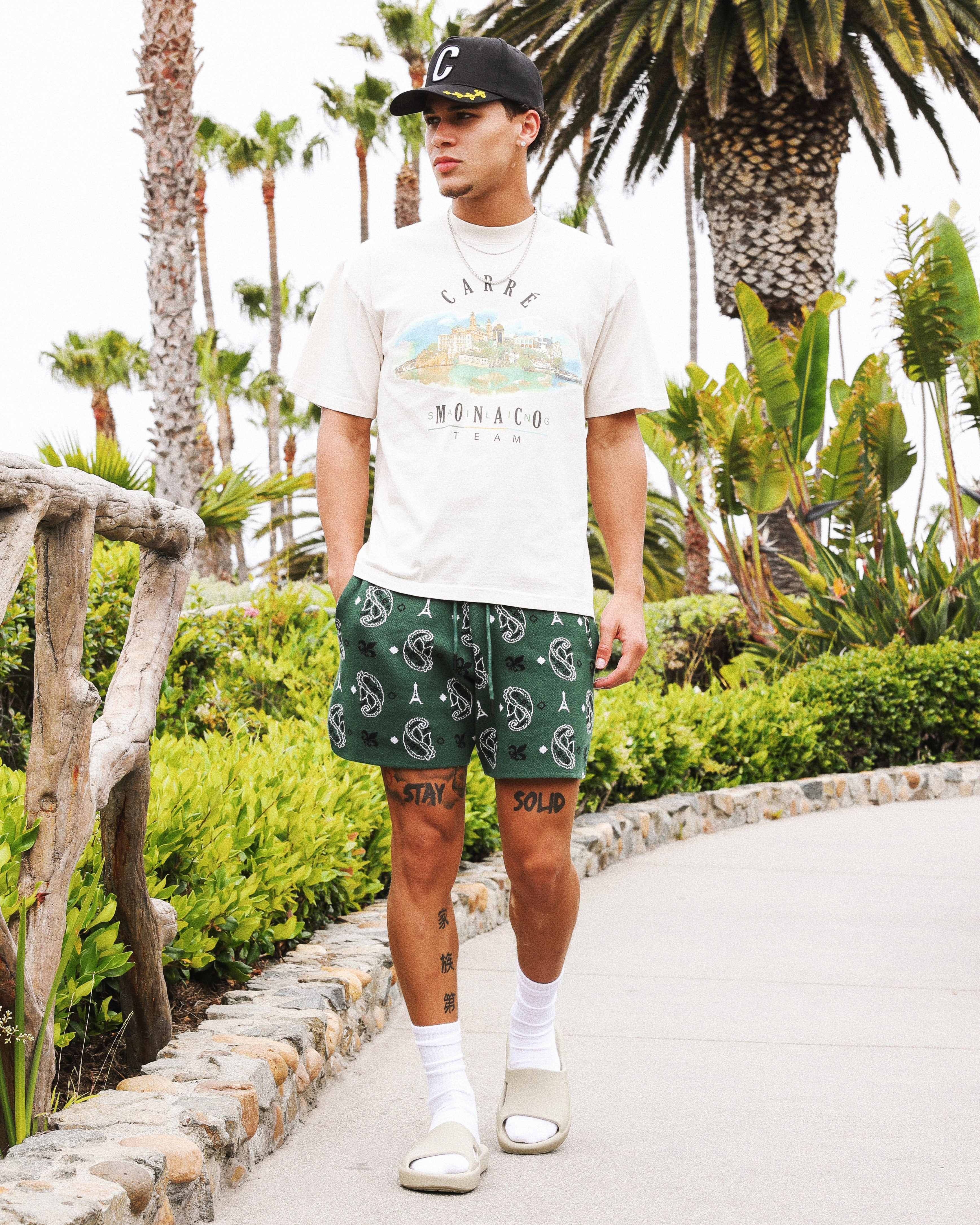 Carre Big Bandana Knitted Shorts Green Tapered leg