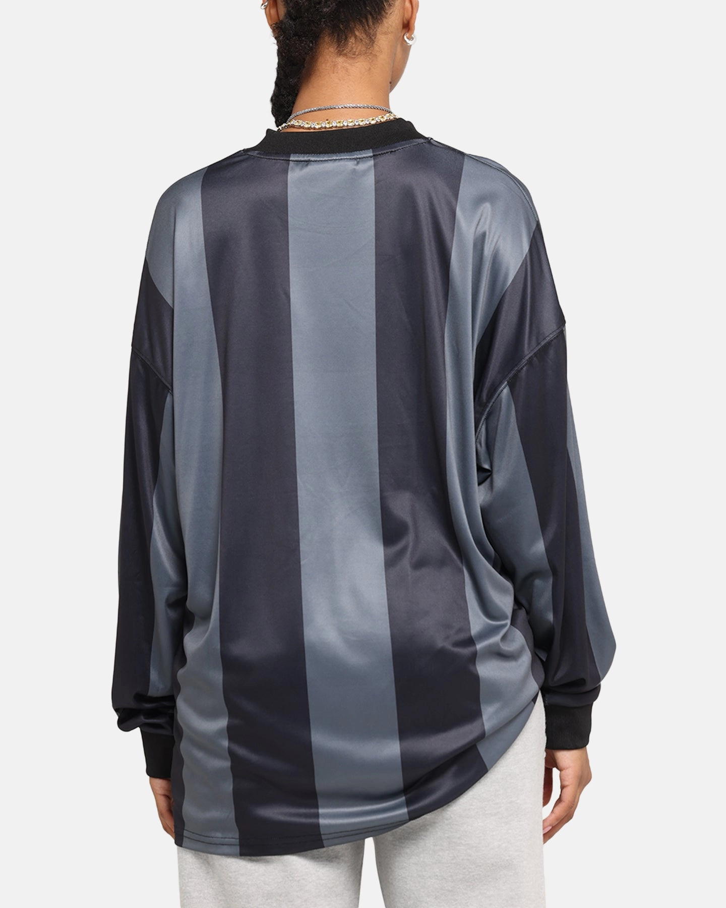 Award-winning Carre Academy Oversized Long Sleeve T-Shirt Black/Grey
