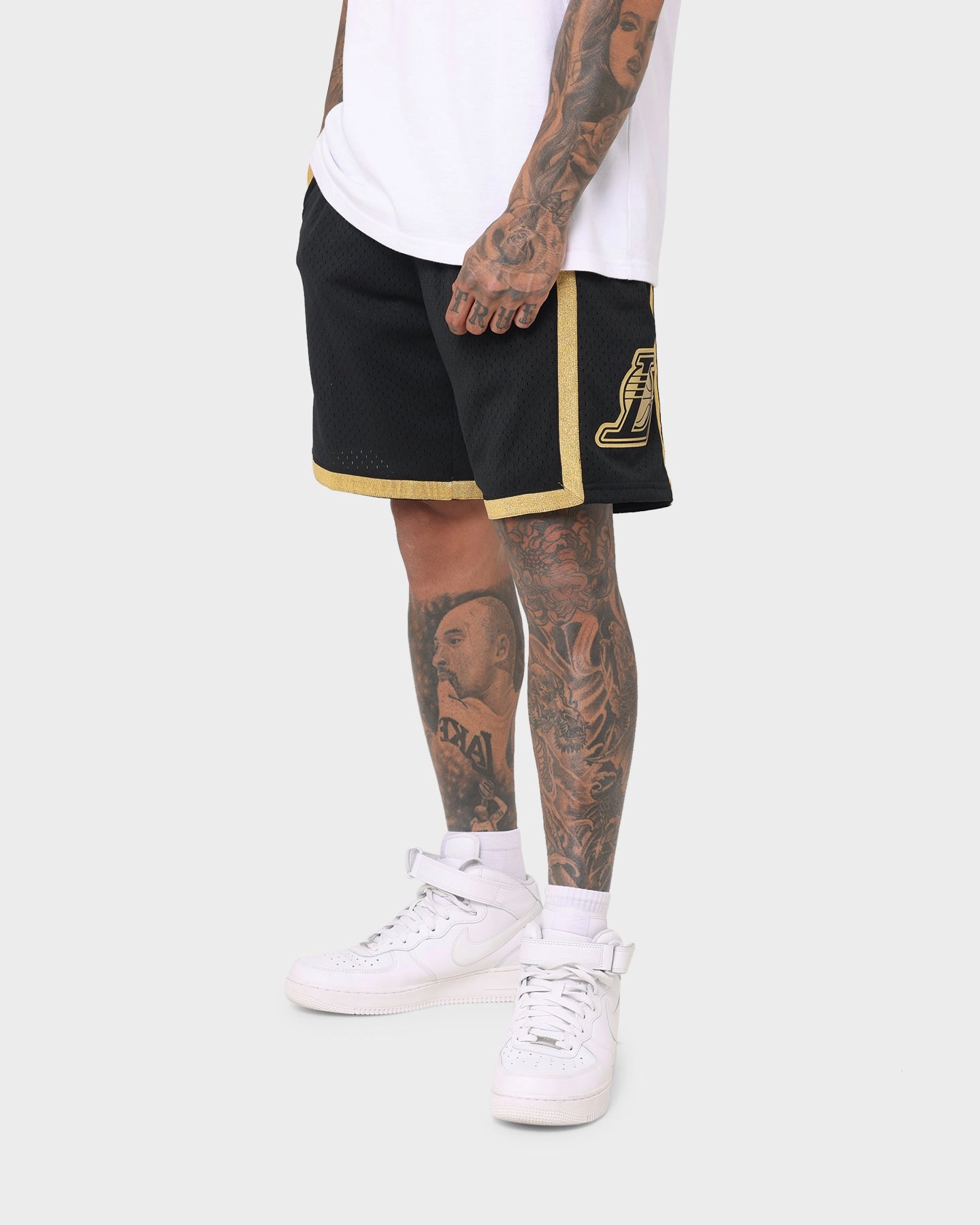 Mitchell & Ness Los Angeles Lakers 'Black Gold' Swing Shorts Black/Gold Fade Resistant Dye