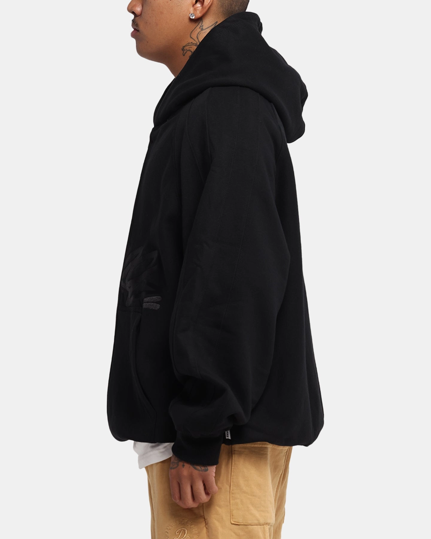 Carre Grit Hoodie Black suitable for dance parties