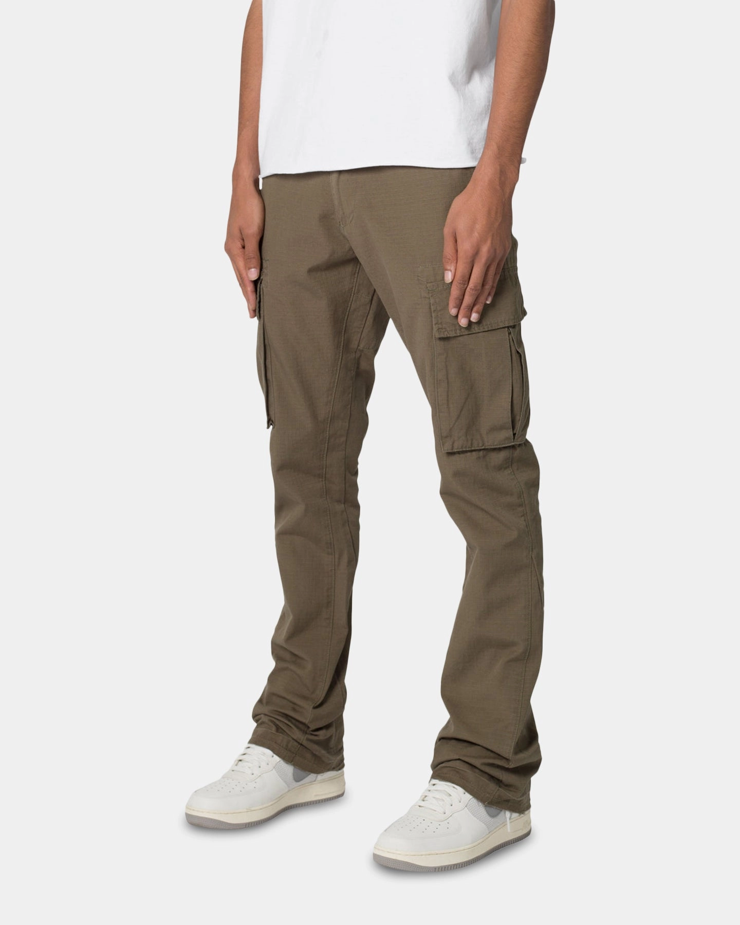MNML Bootcut Cargo Pants Olive Layering Piece High-rise waist
