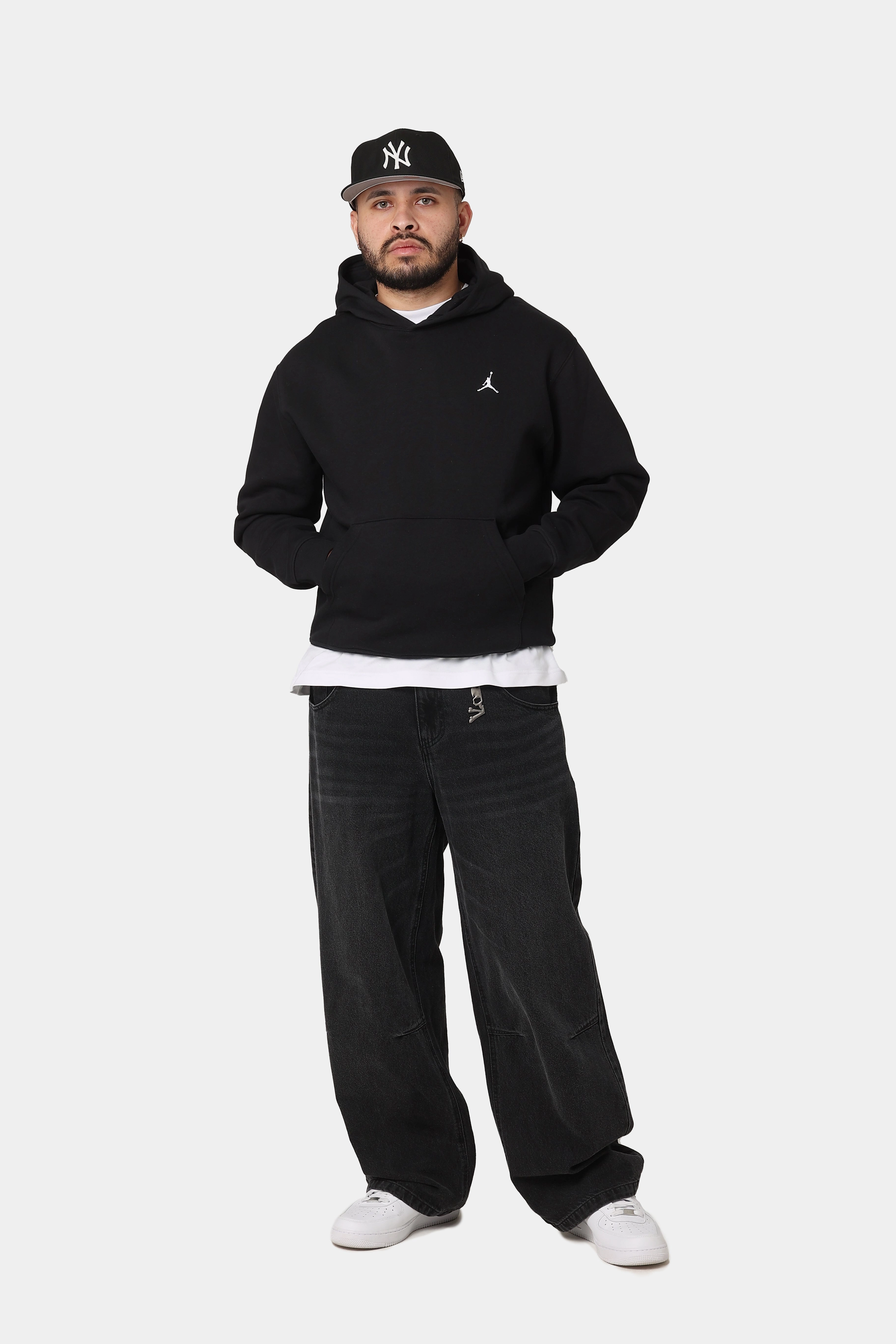 Jordan Brooklyn Fleece Pullover Hoodie Black/White Fashion Motion