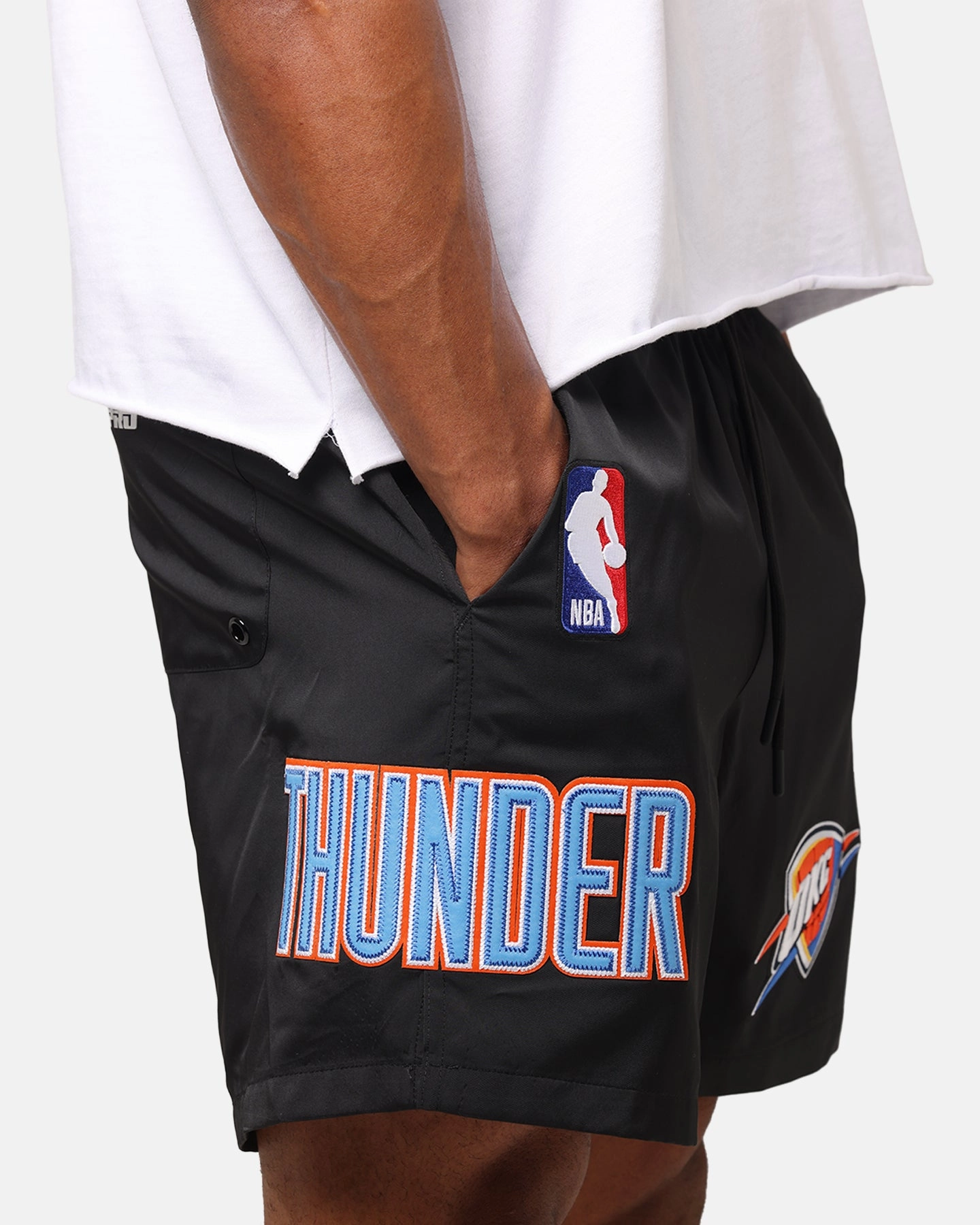 Double Needle Stitching Chafe Resistant Edges Pro Standard Oklahoma City Thunder Classic Woven Shorts Black