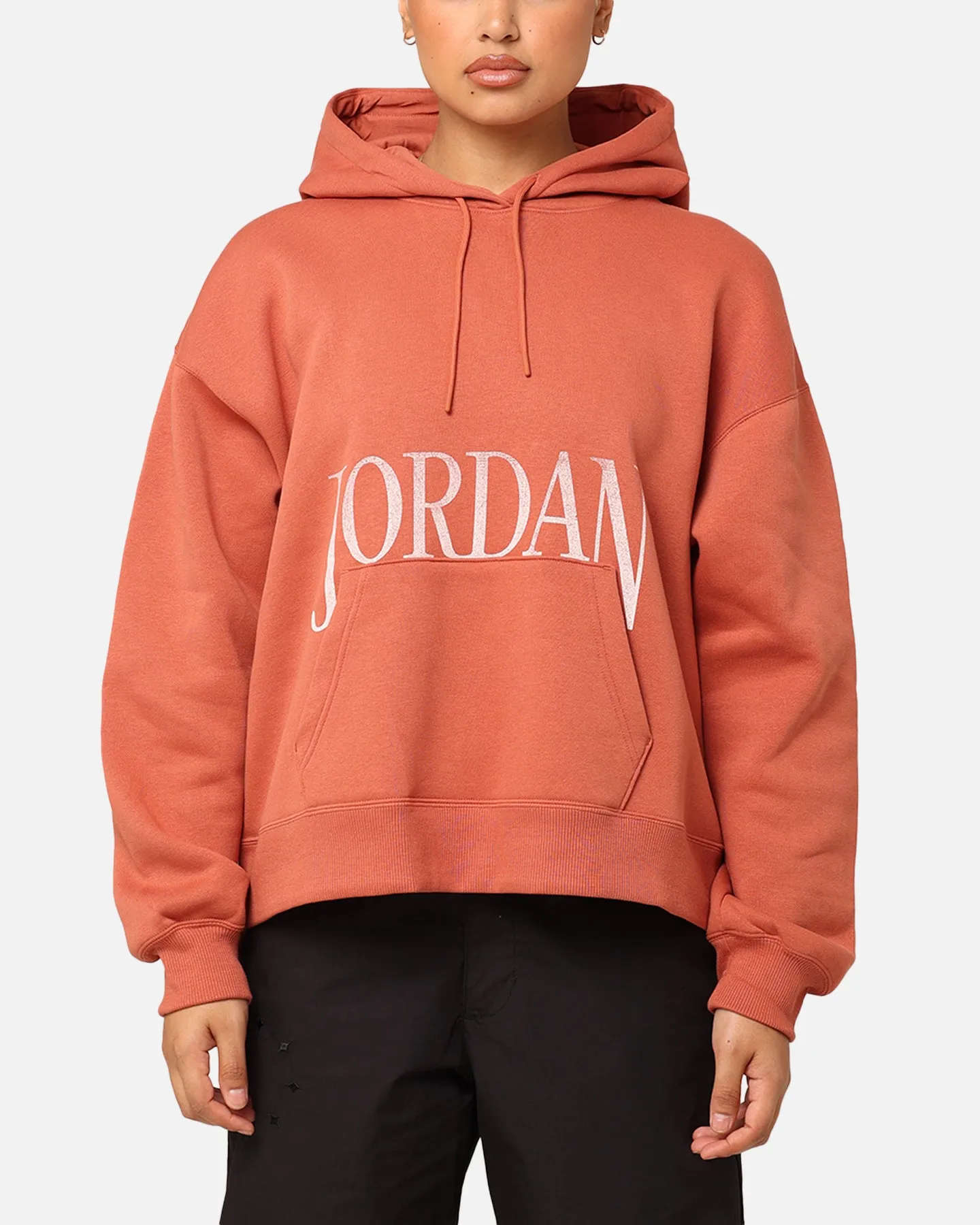 Jordan Women's Brooklyn Fleece Pullover Hoodie Dusty Peach/Sail suitable for advertising campaigns Contacts