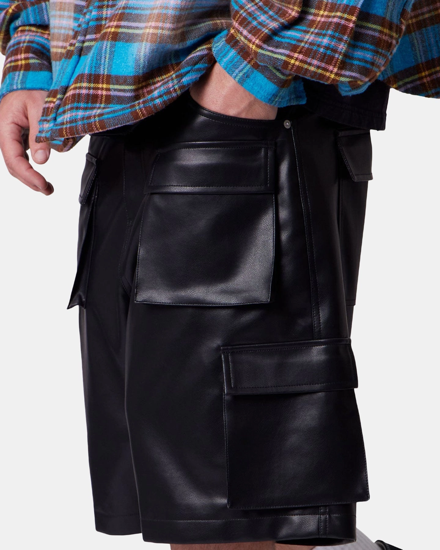 MNML Baggy Vegan Leather Cargo Shorts Black Cool Comfort