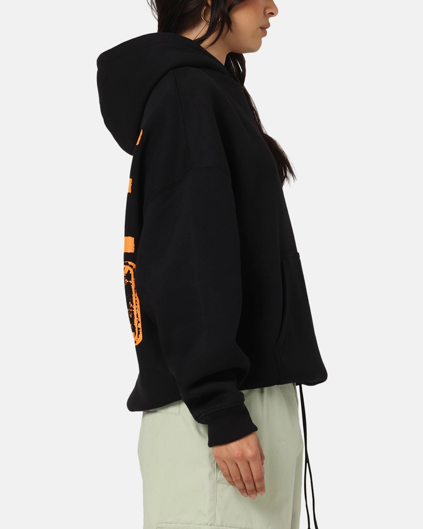 Carre Trenches Hoodie Black couple's look