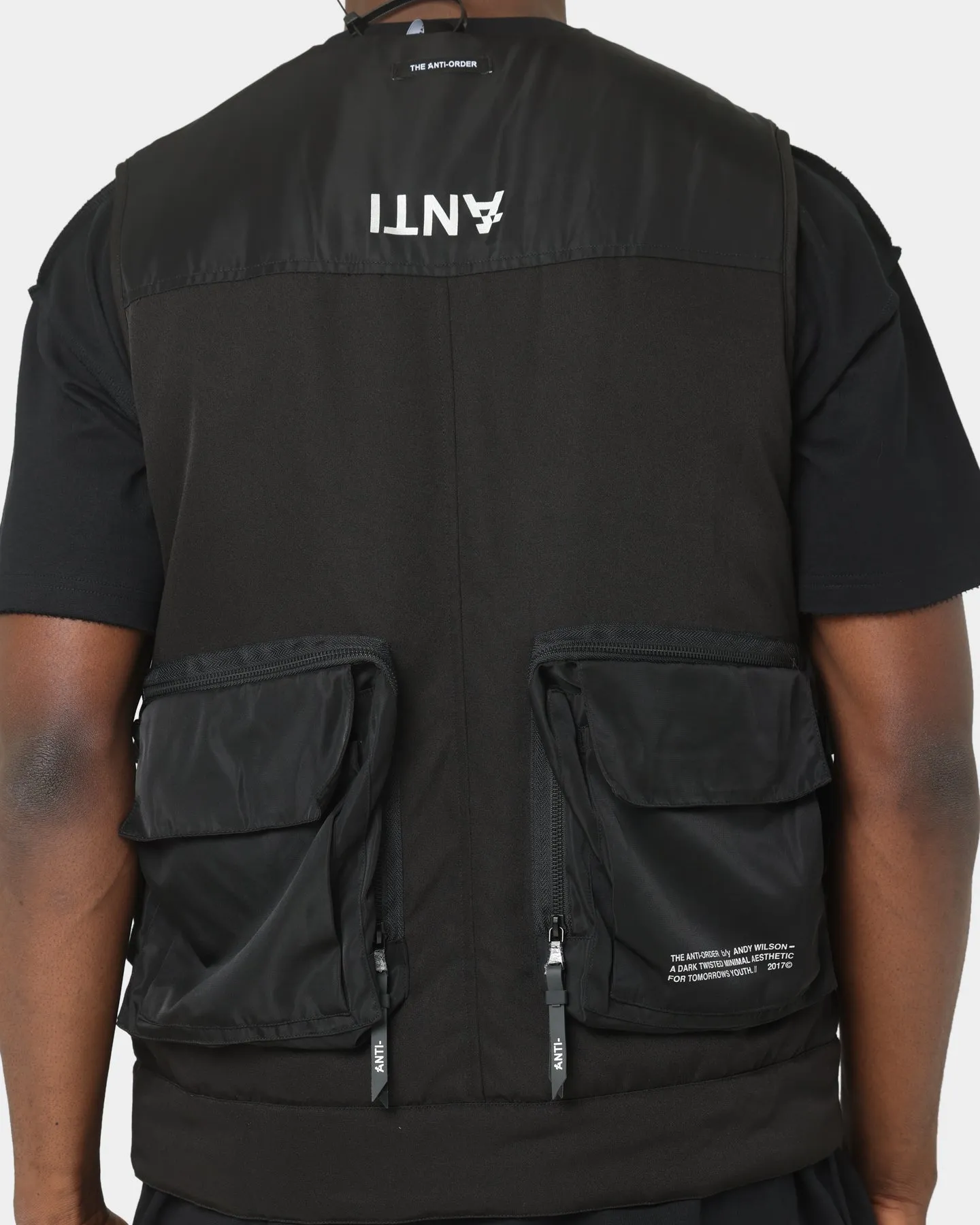 Comfortable Shield The Anti-Order Non-Military Vest Black/3M