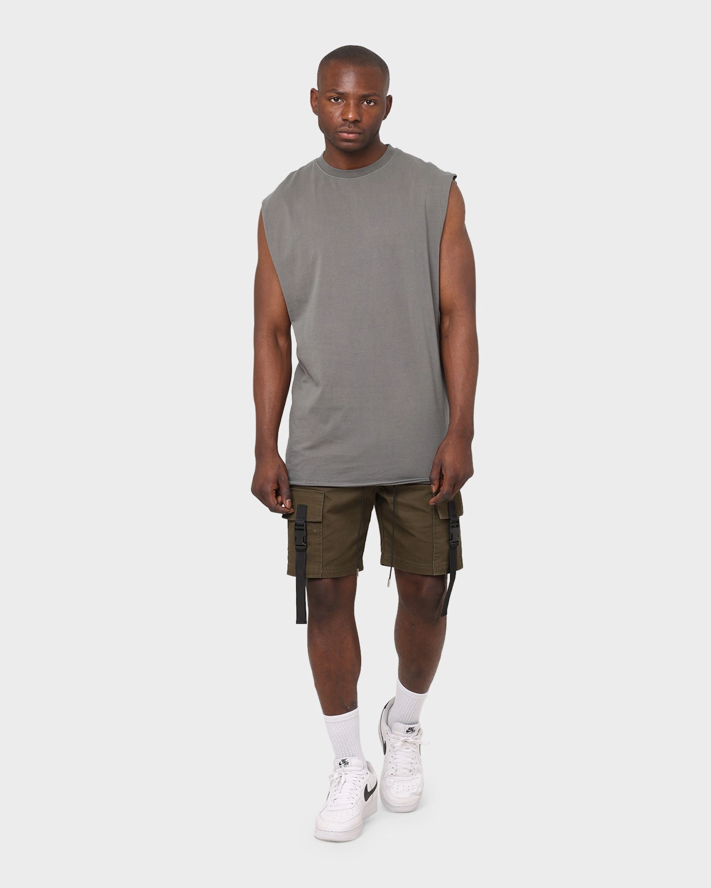 WaterResistantFinish Adjustable Waist EN ES Minister Utility Cargo Shorts Khaki
