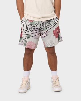 button-down look Majestic Athletic Los Angeles Dodgers Digi Floral Camo Shorts Vintage White