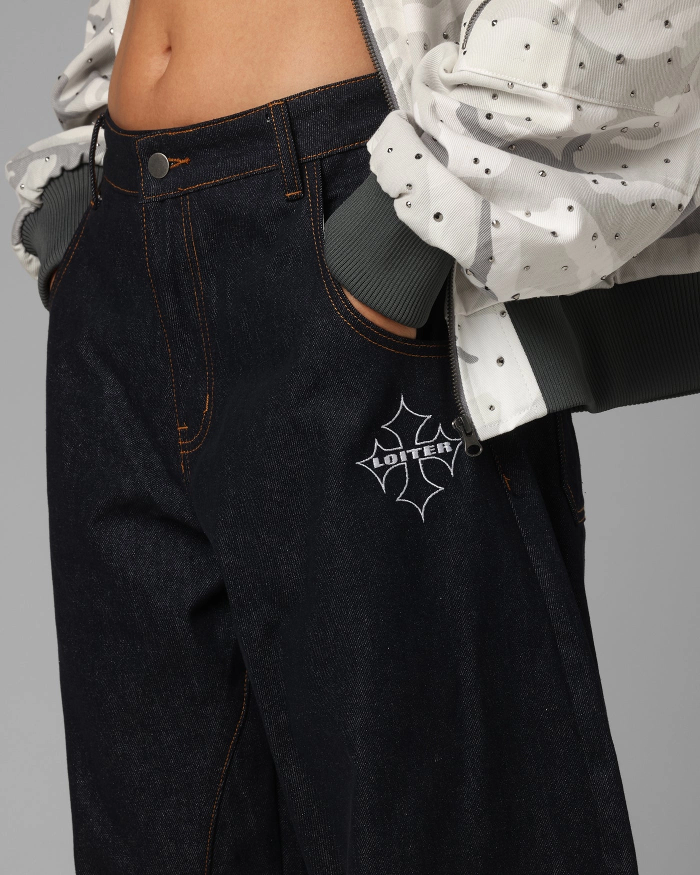 Loiter F-16 Balloon Jeans Indigo Stretch Recovery