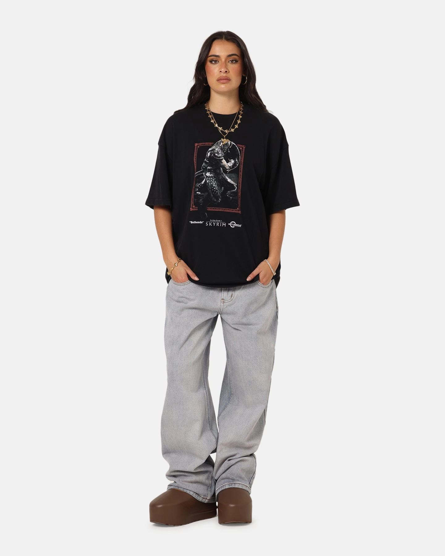 73 Studio X The Elder Scrolls V: Skyrim '11 Dragonborn Vintage T-Shirt Black Acidwash Eco Friendly Dye Relaxed Vibes