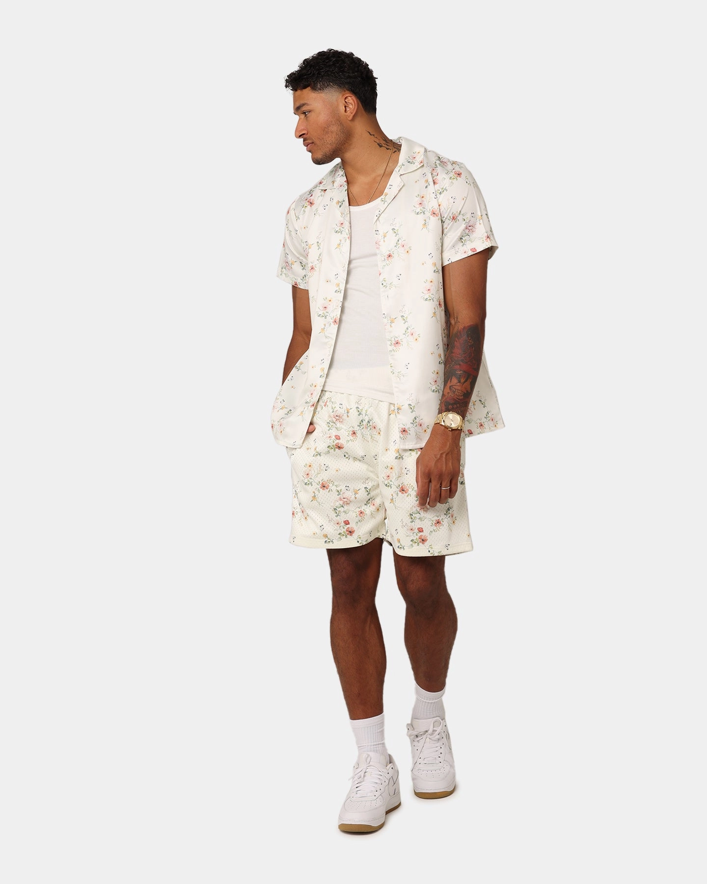 Athletic Cut XXIII Anthony Mesh Shorts Cream/Red/White