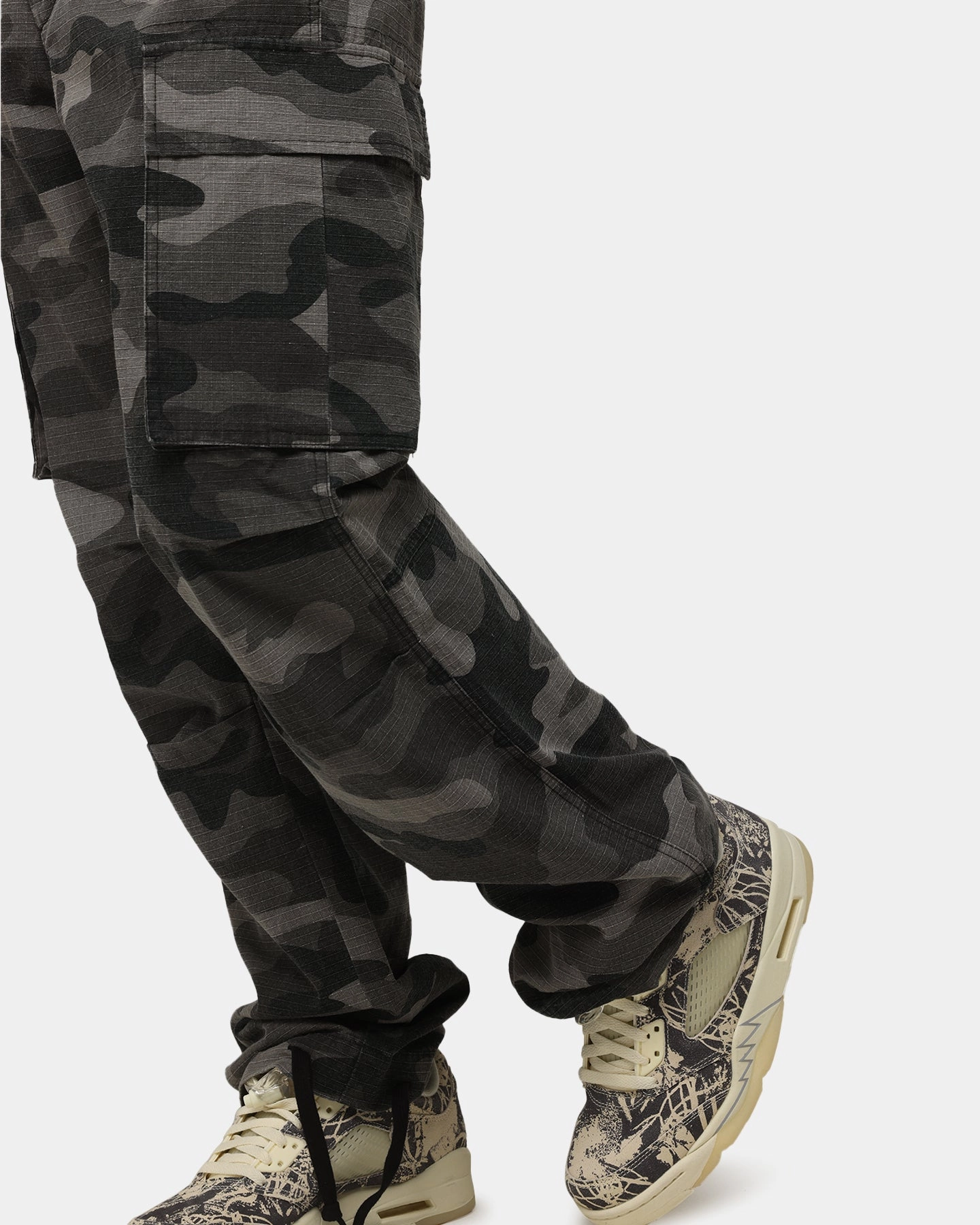 Outdoor Use Versatile Look XXIII Torrent Cargo Pant Washed Black Camo