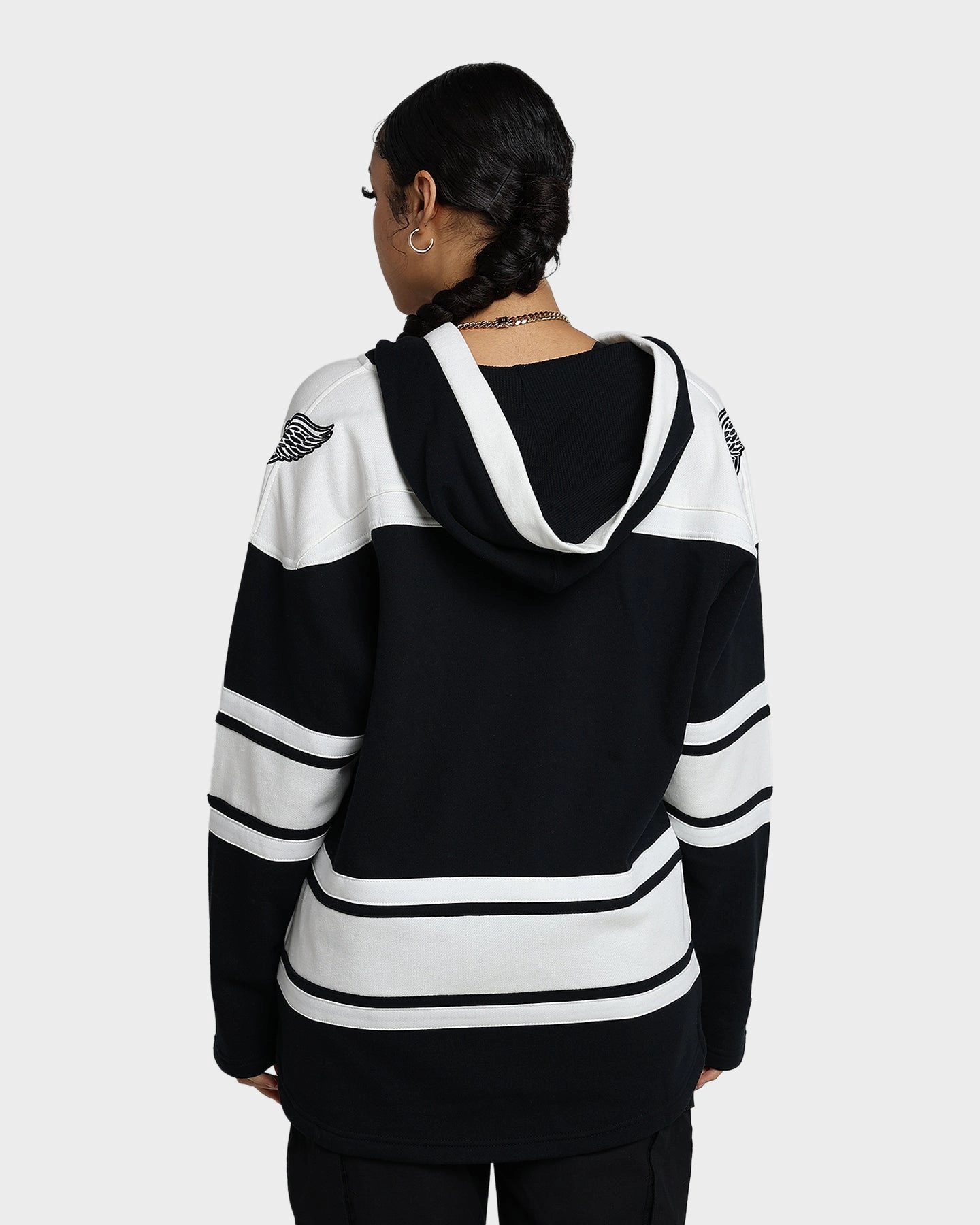 Sporty Fit Stage 47 Brand Detroit Red Wings Superior Lacer Hoodie Jet Black