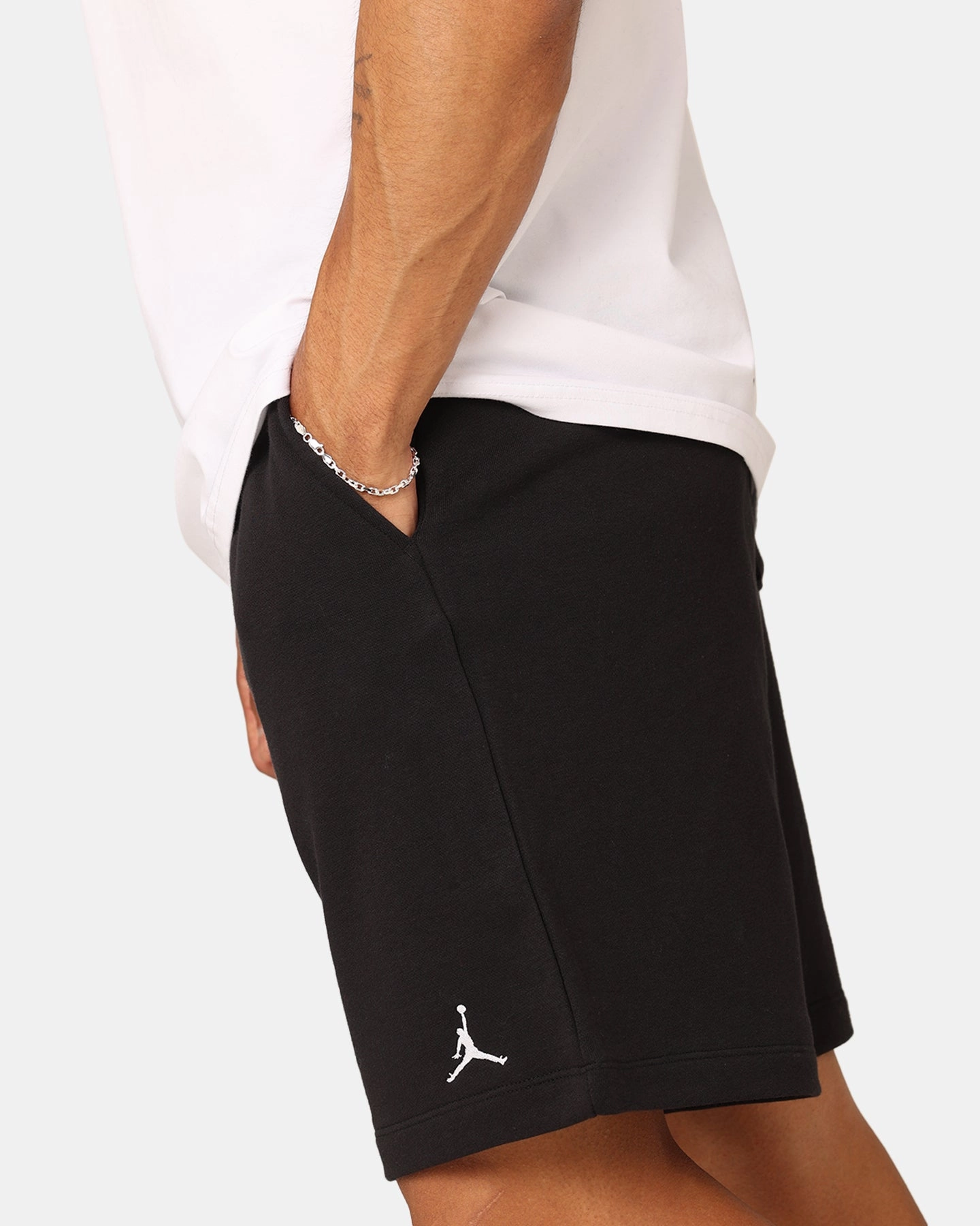 RollUpFasten Classic Appeal Jordan Essentials Fleece Shorts Black/Black/White