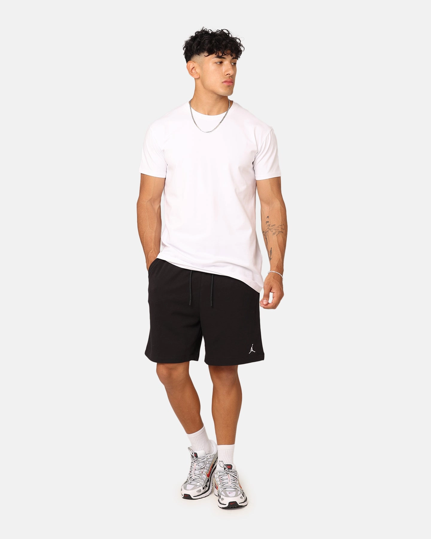 Jordan Essentials Fleece Shorts Black/Black/White Fashion Fit