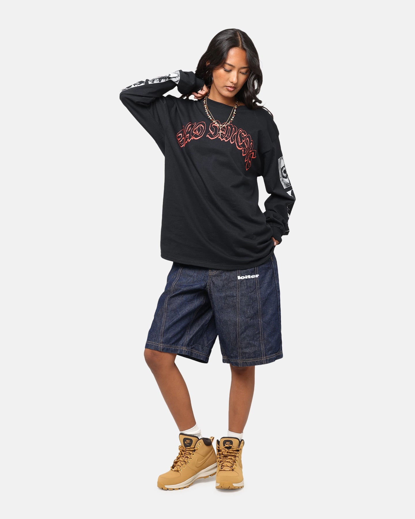 Pastel color EnhancedDurabilityFinish Bad Omens Photo Boxes Long Sleeve T-Shirt Black