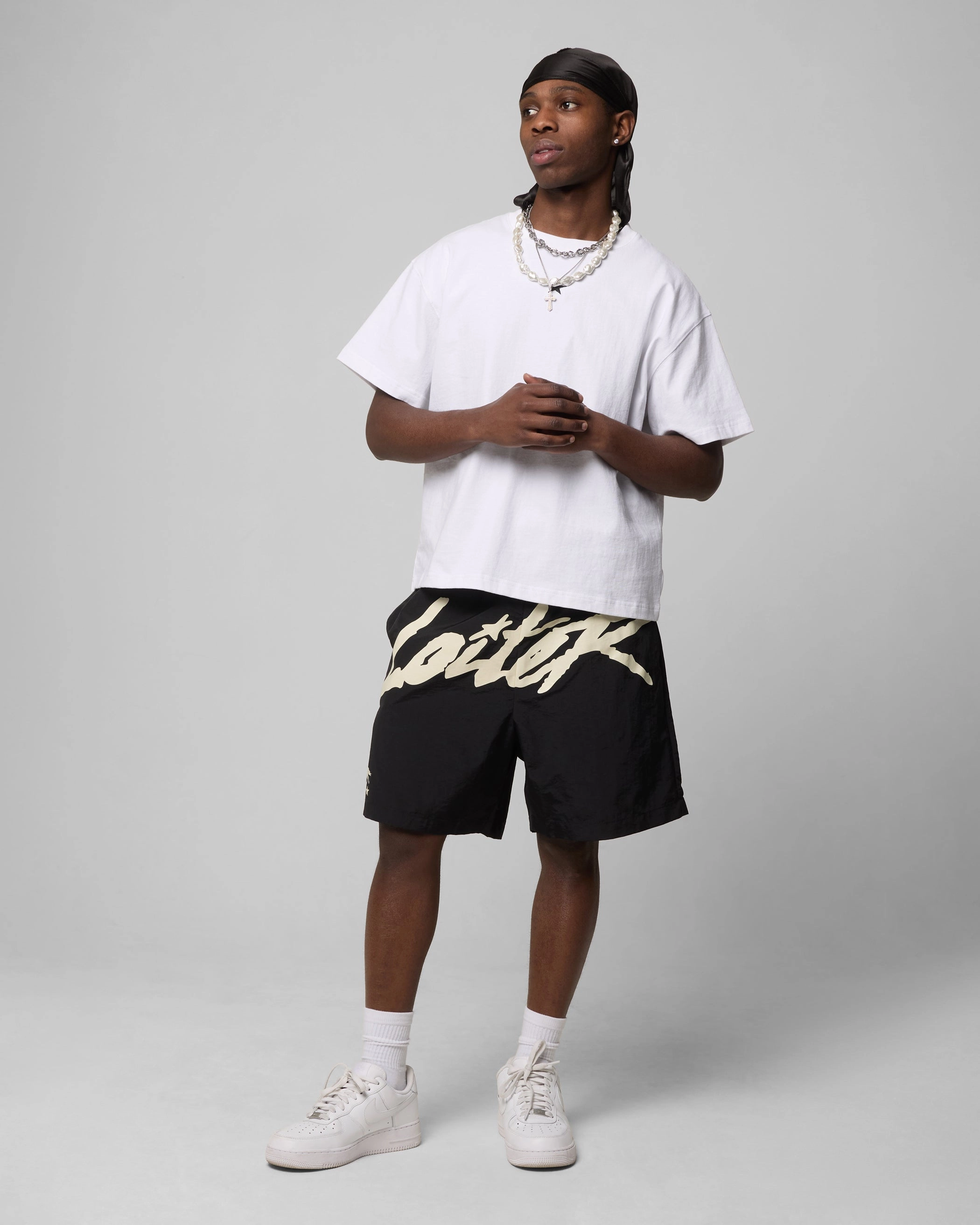 Loiter Rodeo Shorts Black Chill Mood