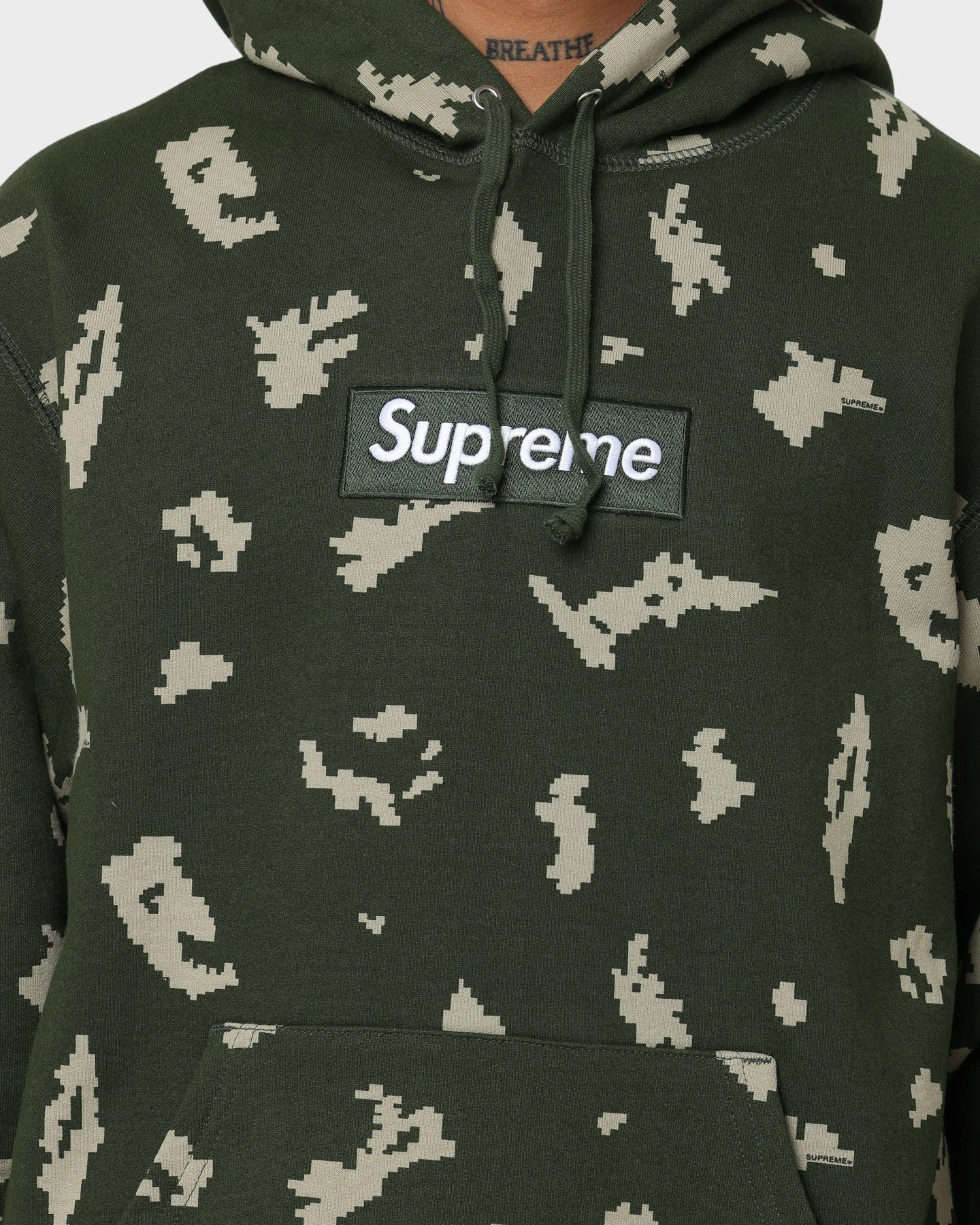 Supreme Box Logo Hooded Sweatshirt Camo self - treat