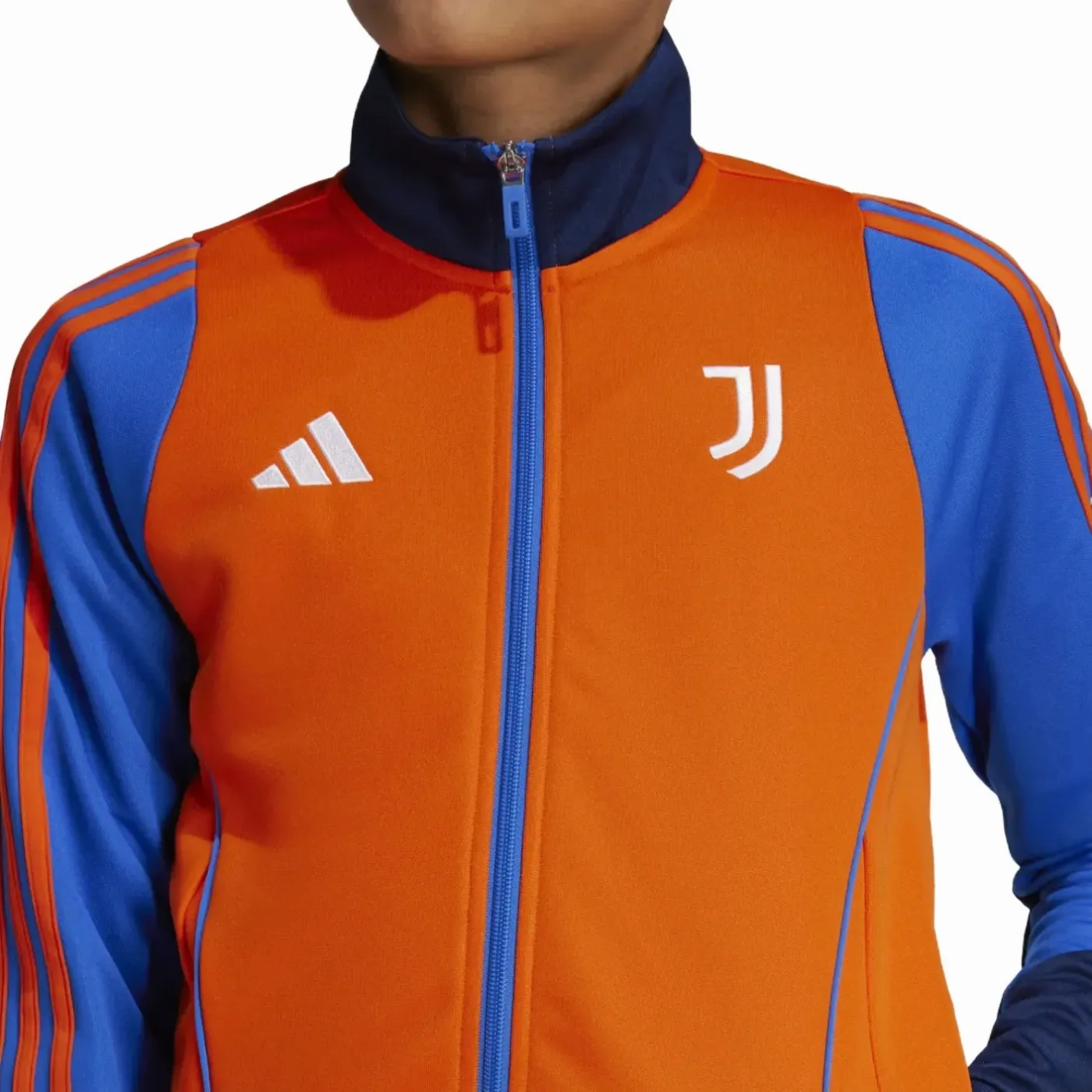 Flatlock Seam Technology Kids - Juventus training presentation soccer tracksuit 2024/25 - Adidas