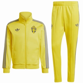 AntiPilling Treatment hanging Sweden Originals casual presentation Soccer tracksuit 2024/25 - Adidas