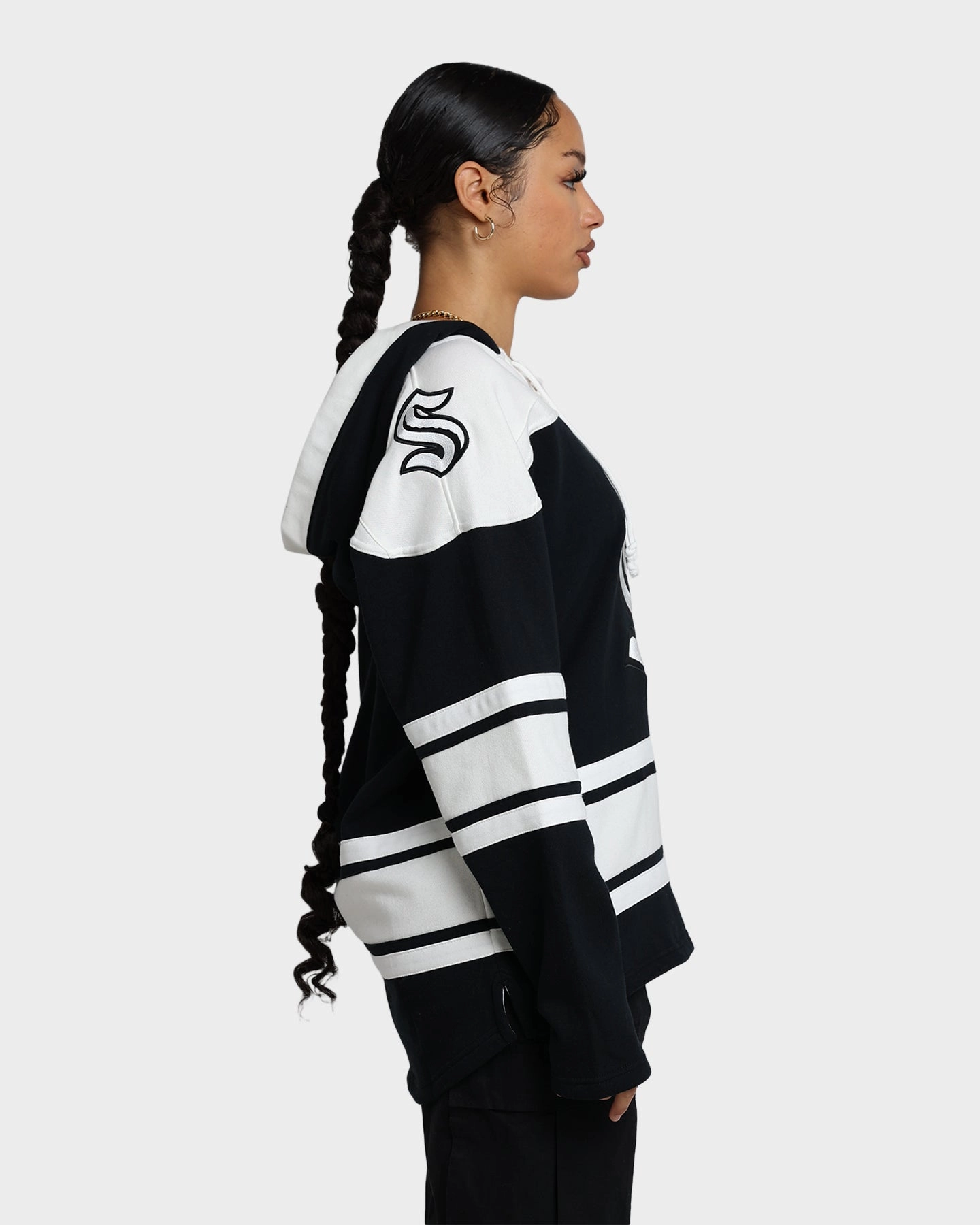 47 Brand Seattle Kraken Superior Lacer Hoodie Jet Black Packable Feature