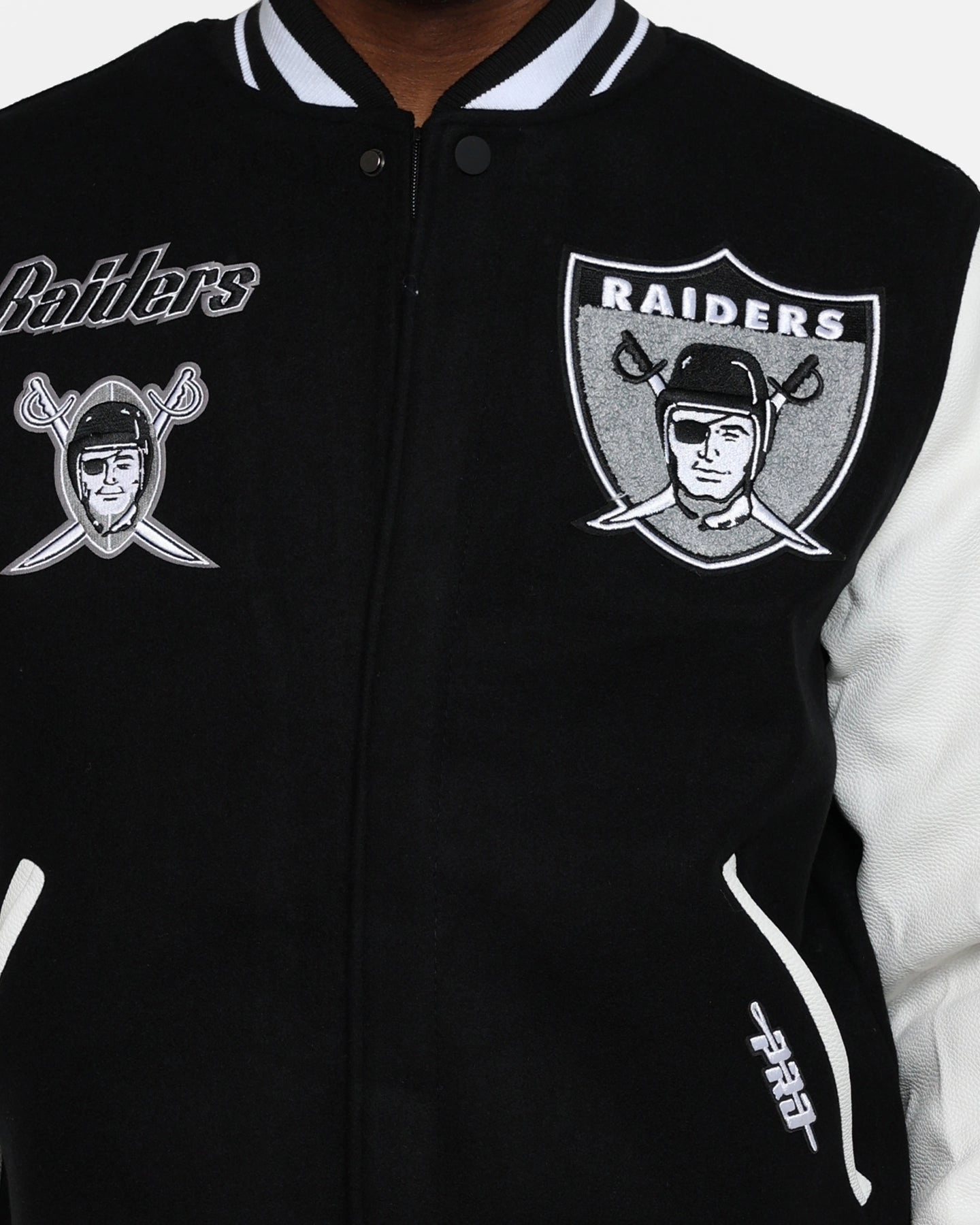 Pro Standard Oakland Raiders Wool Varsity Jacket Black/White QuickAccessPockets