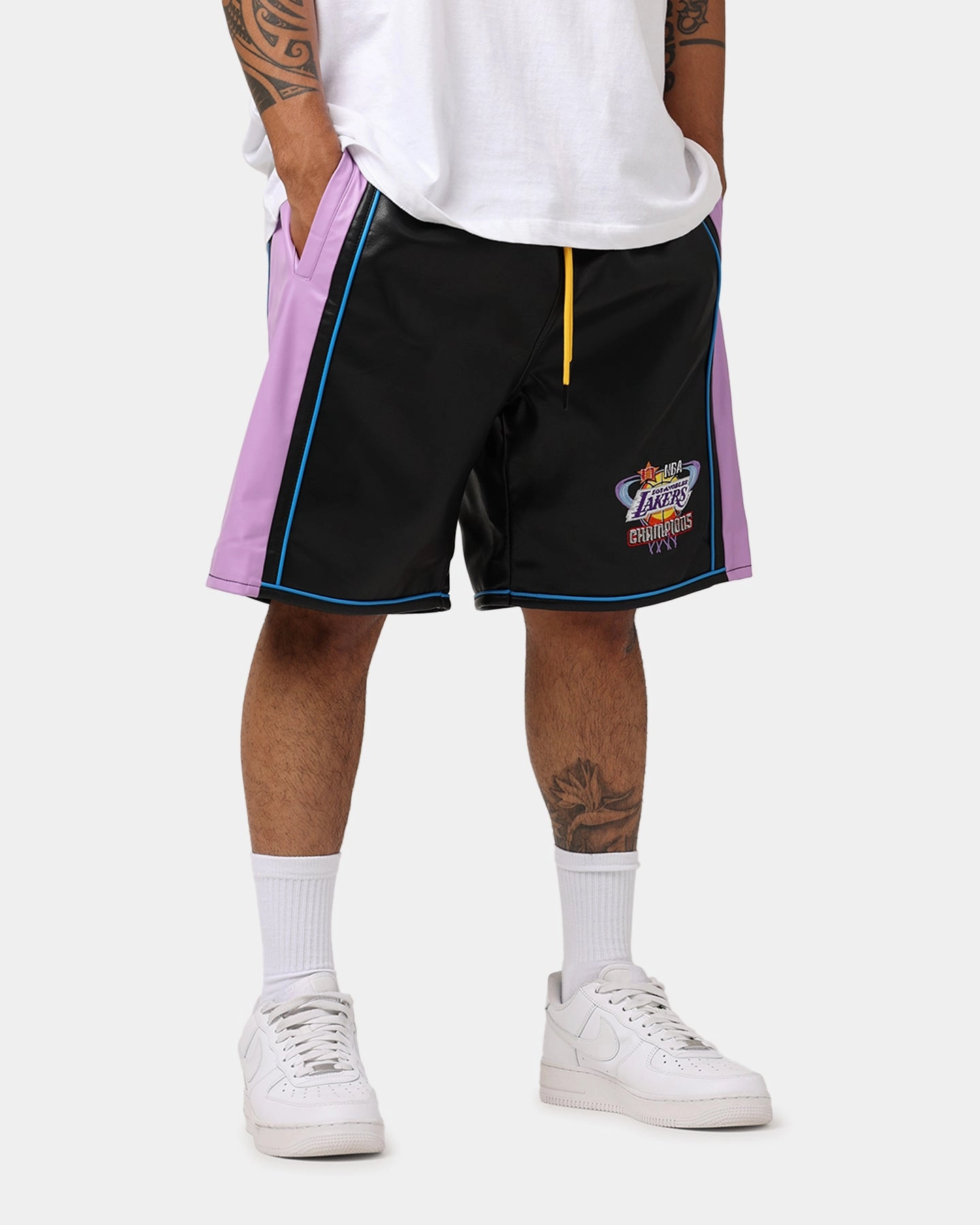Mitchell & Ness Los Angeles Lakers Showtime Shorts Black Non Cling Material light feel