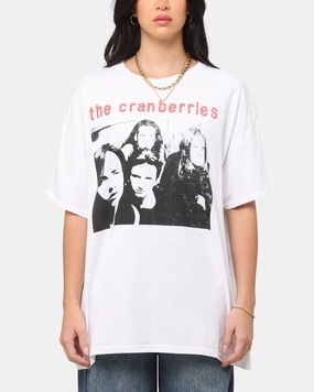 Fresh Trend Chilly Comfort The Cranberries Band Vintage T-Shirt White Vintage