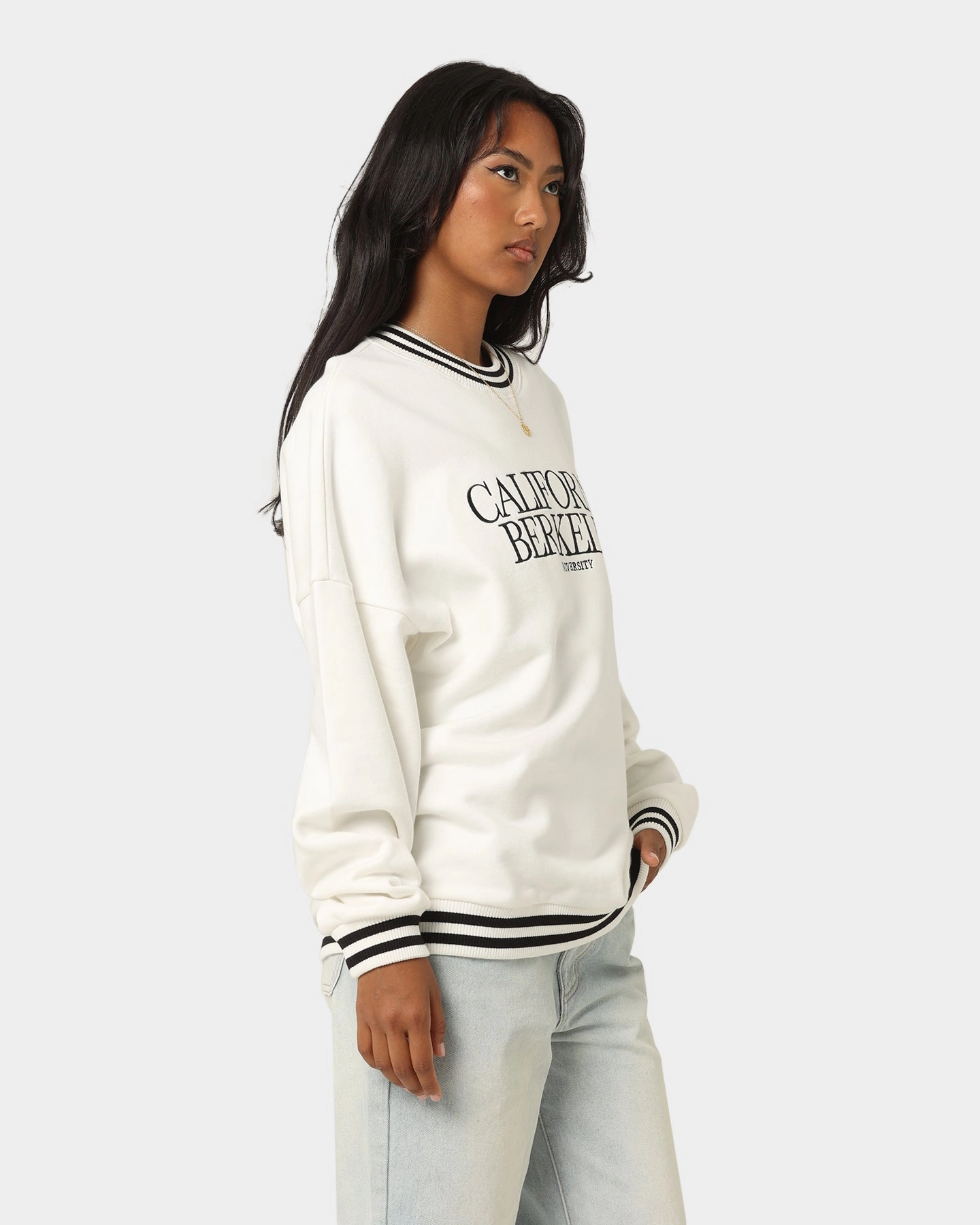 The New Establishment Women's University Of California Berkeley College Trim Crewneck Vintage White festival - goers non adjustable