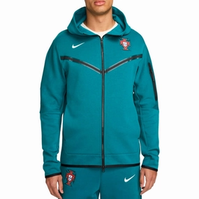 Style Statement expression Portugal Tech fleece presentation soccer tracksuit 2024/25 - Nike