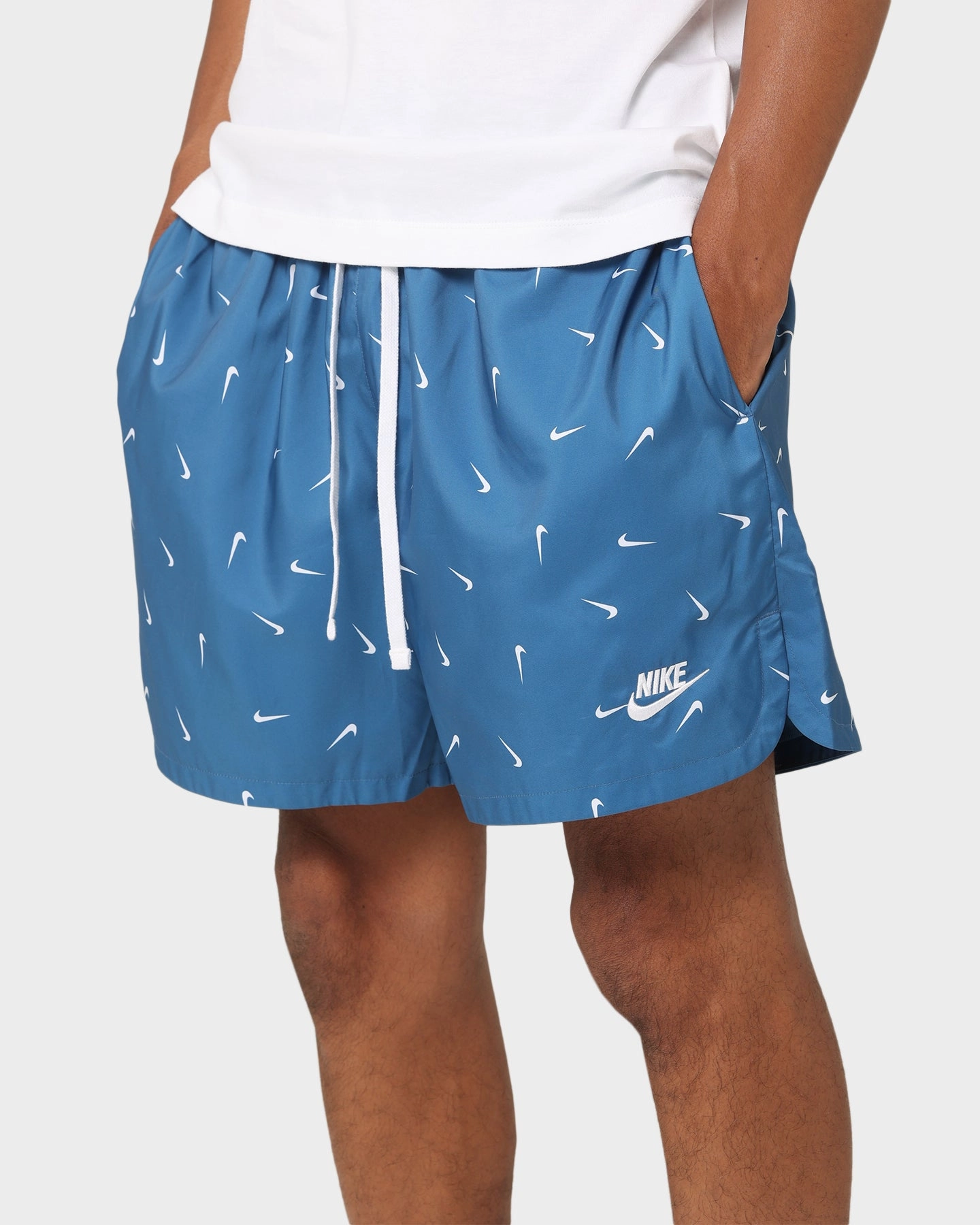Nike Nike Sportswear Sport Essentials Woven Lined Flow Shorts Dark Marina Blue Moisture wicking
