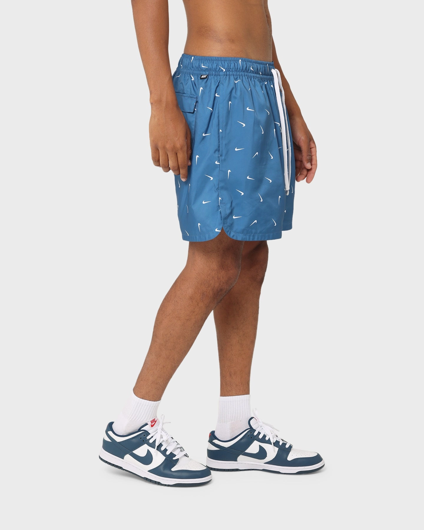 Sun Protection Fabric Nike Nike Sportswear Sport Essentials Woven Lined Flow Shorts Dark Marina Blue