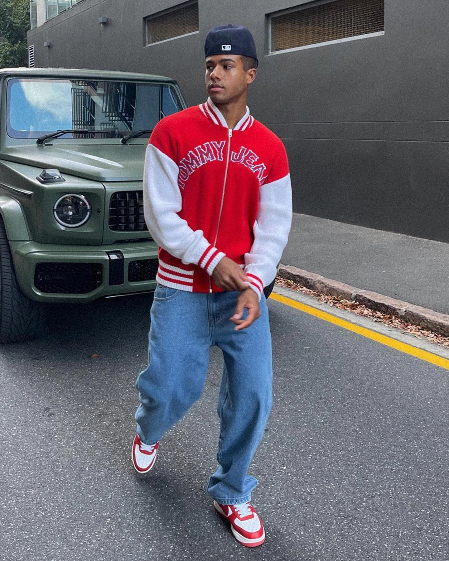 Clock Cherish Tommy Jeans Collegiate Bomber Jacket Deep Crimson/Multi