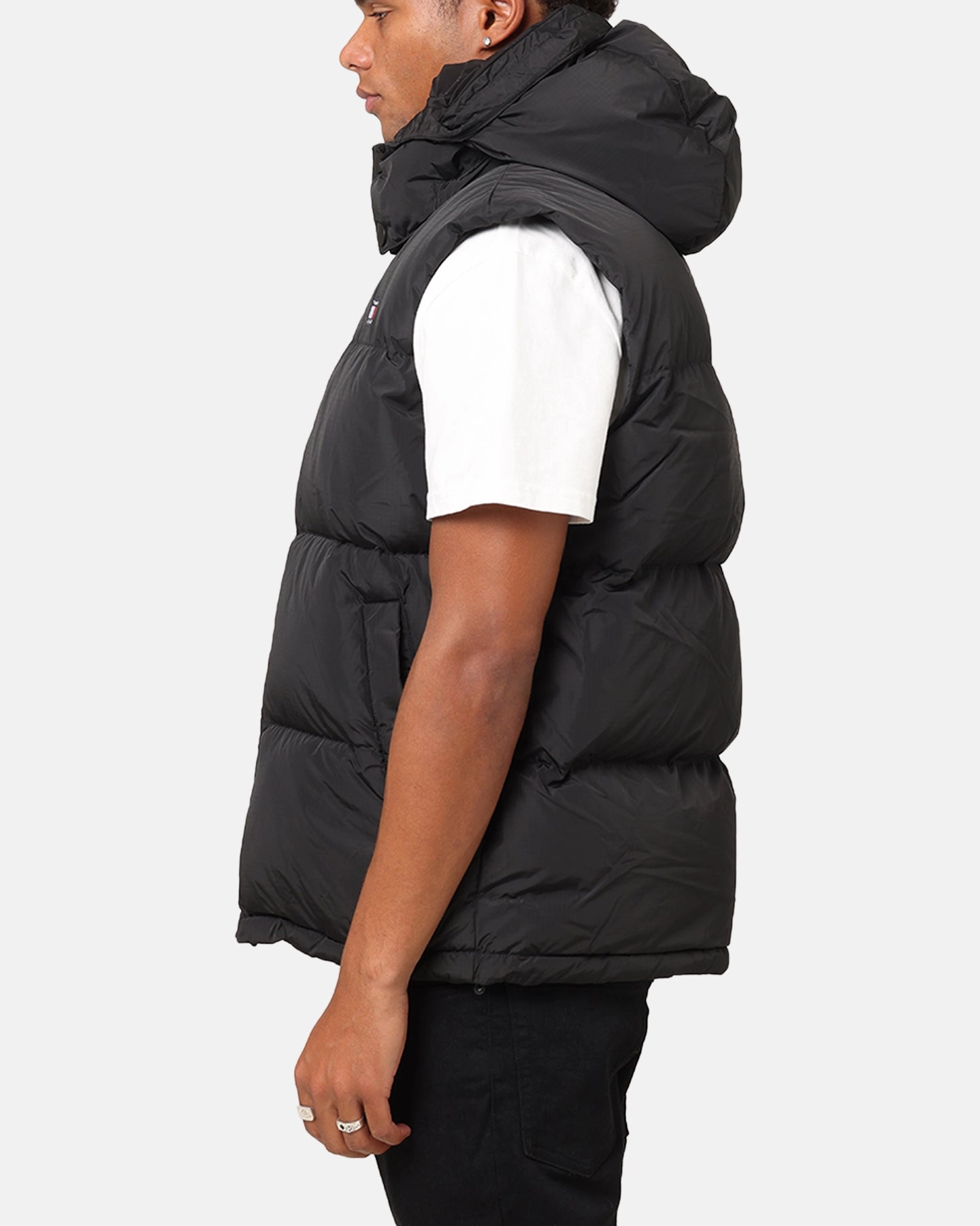type muted shades Tommy Jeans TJM Alaska Vest Black
