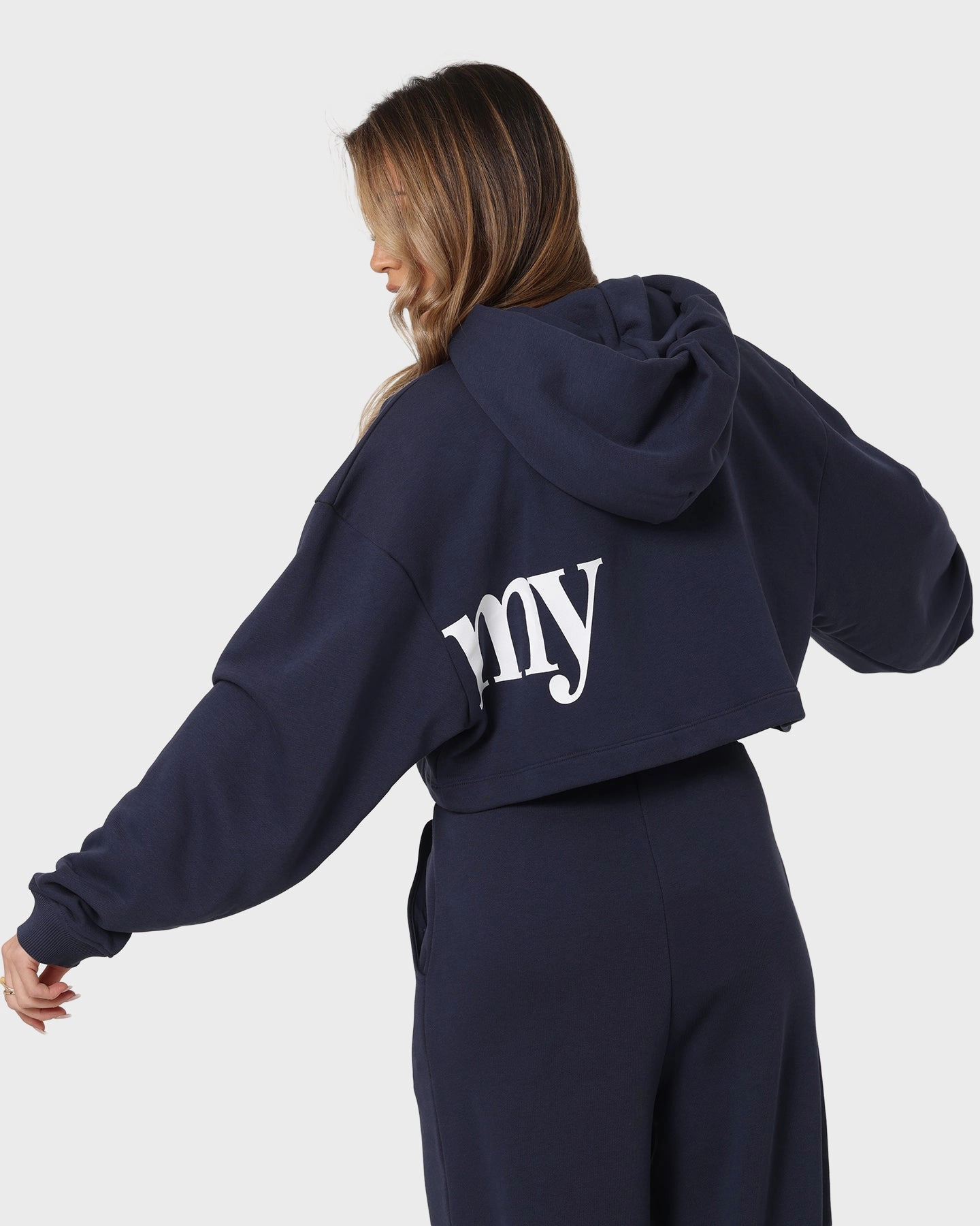 Casual Style Tommy Jeans Women's Super Crop Bold Hoodie Twilight Navy