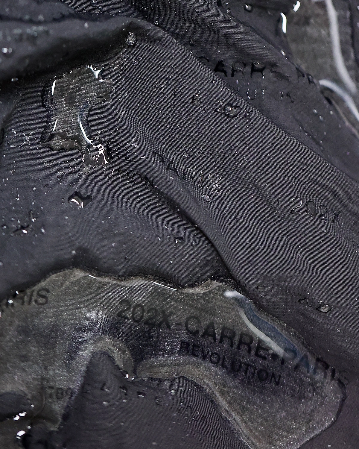 Stretchy Hemline Carre Water Short Black