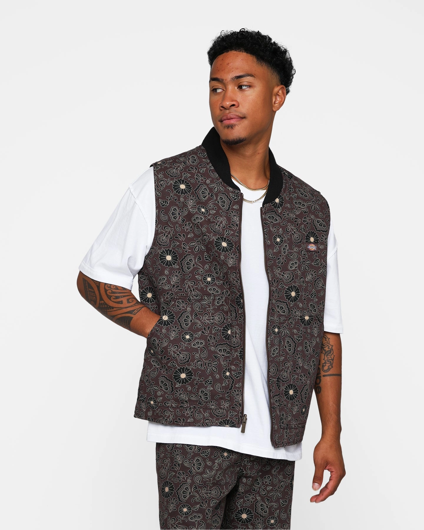 Sporty Shield Flexible Hem Dickies Ellis Floral Vest Floral