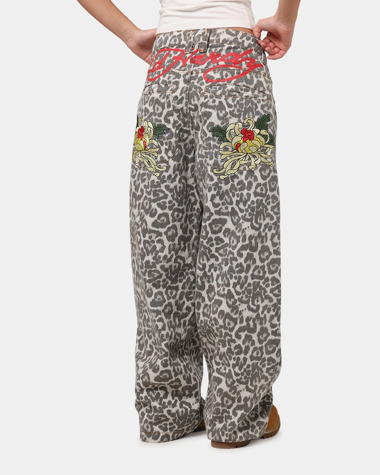 Smooth Minimalist Cool And Simple Ed Hardy Women's Leopard Jeans Leopard