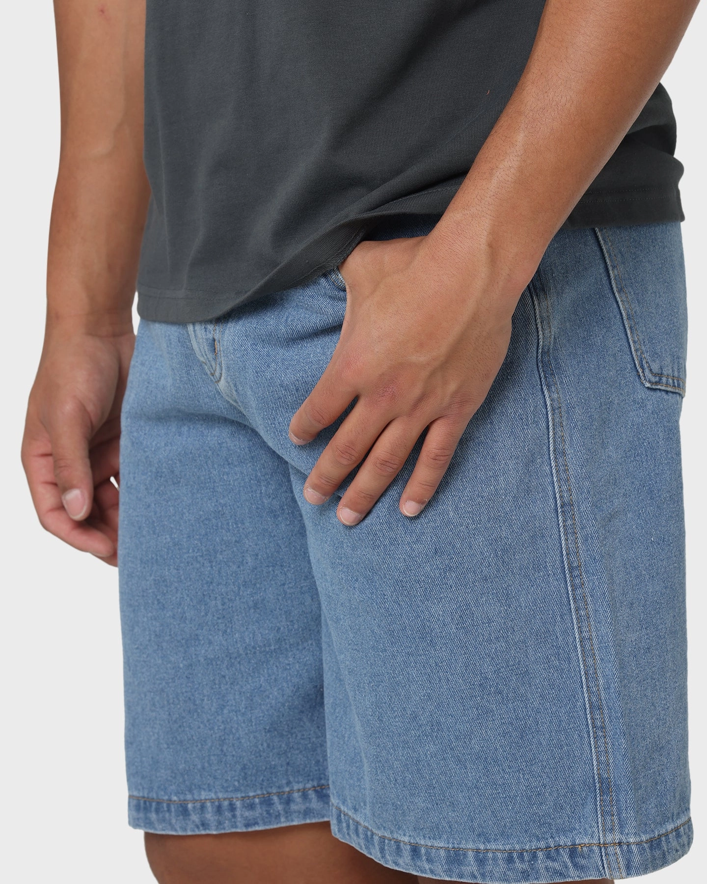 X-Large Bull Denim 91 Shorts Mid Blue Move Easy Tagless Design