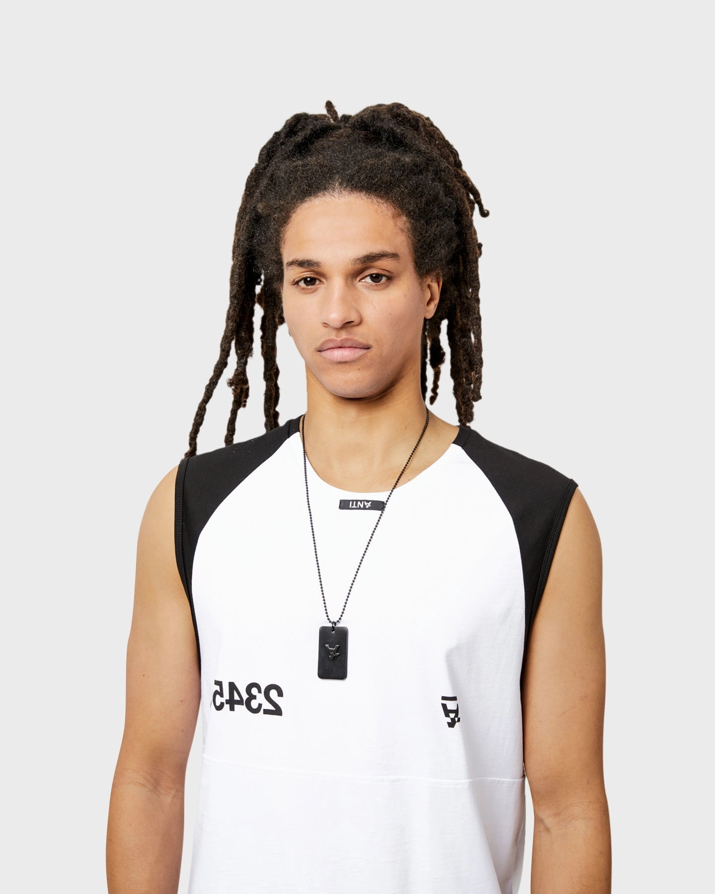 The Anti Order Unknown Singlet White/Black No Shrink Technology Modern Trend Look