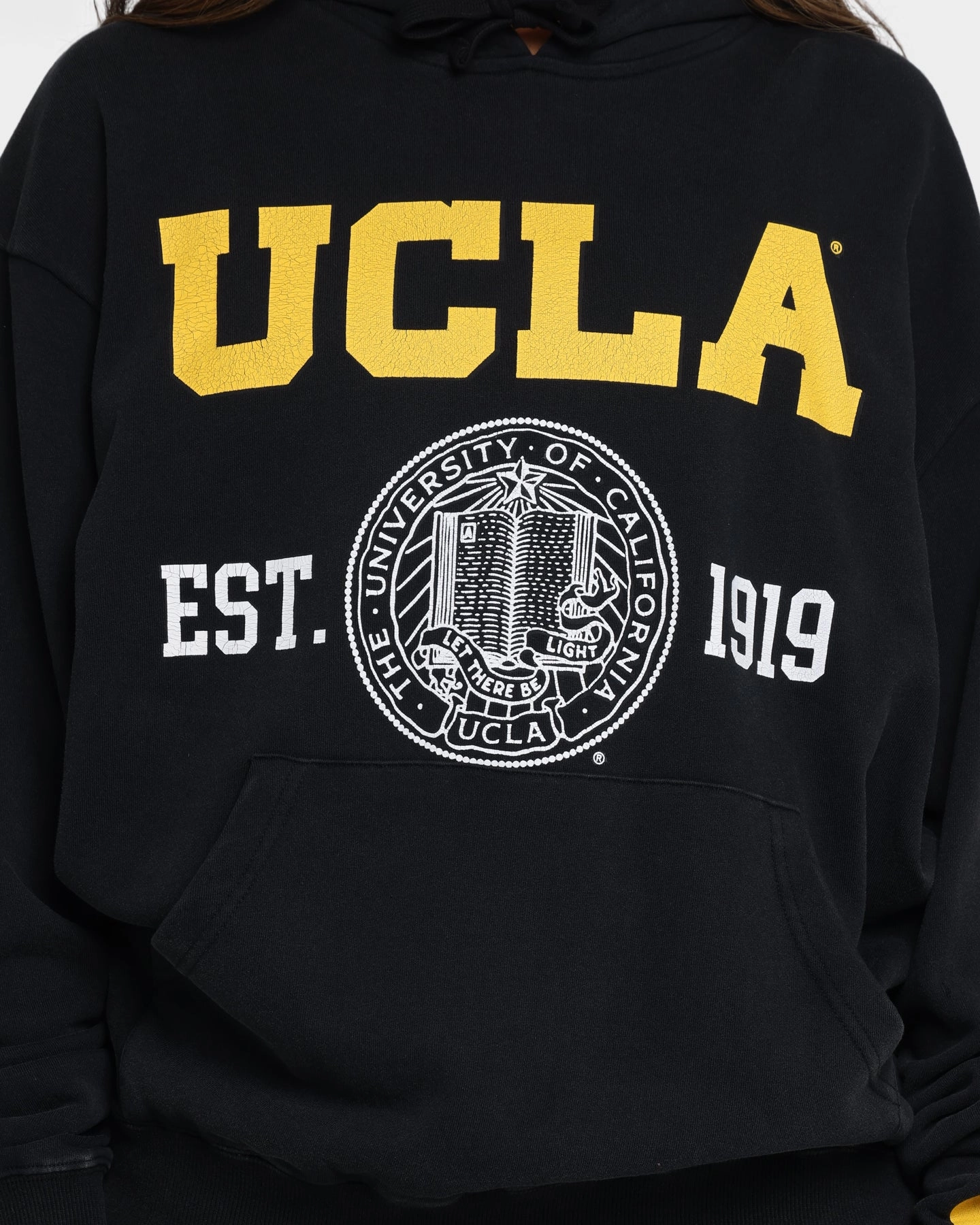 Attitude UCLA UCLA 1919 Shield Vintage Hoodie Washed Black