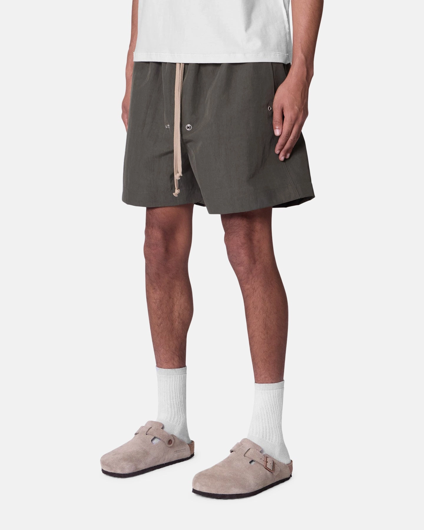 Double Layered Panels AntiSnagTechnology MNML Mud Shorts Olive
