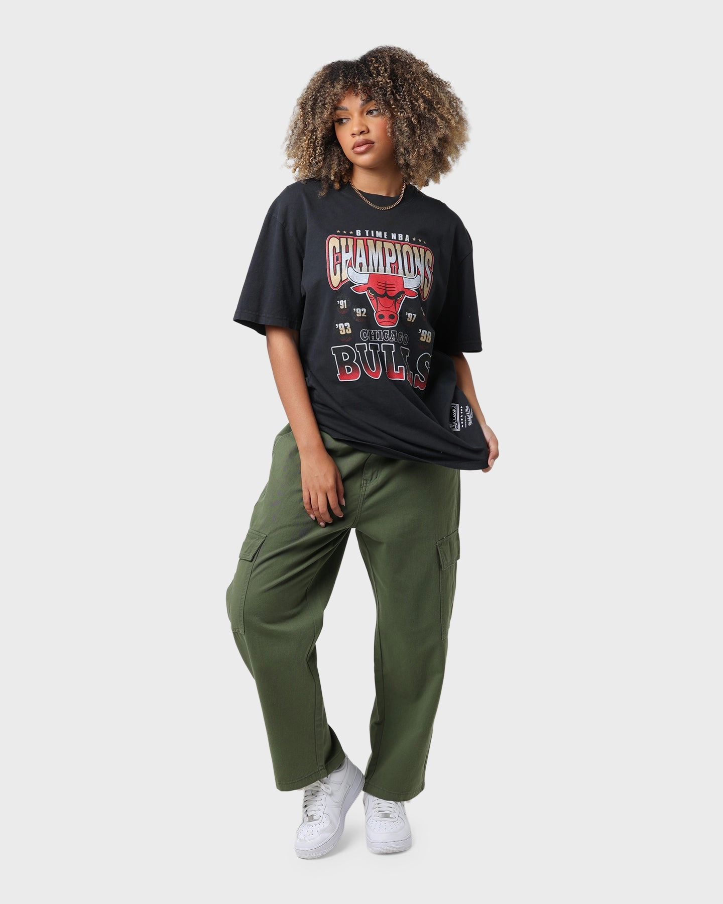 Mitchell & Ness Chicago Bulls Vintage Champ T-Shirt Black Fade Resistant Coating Chill Vibe