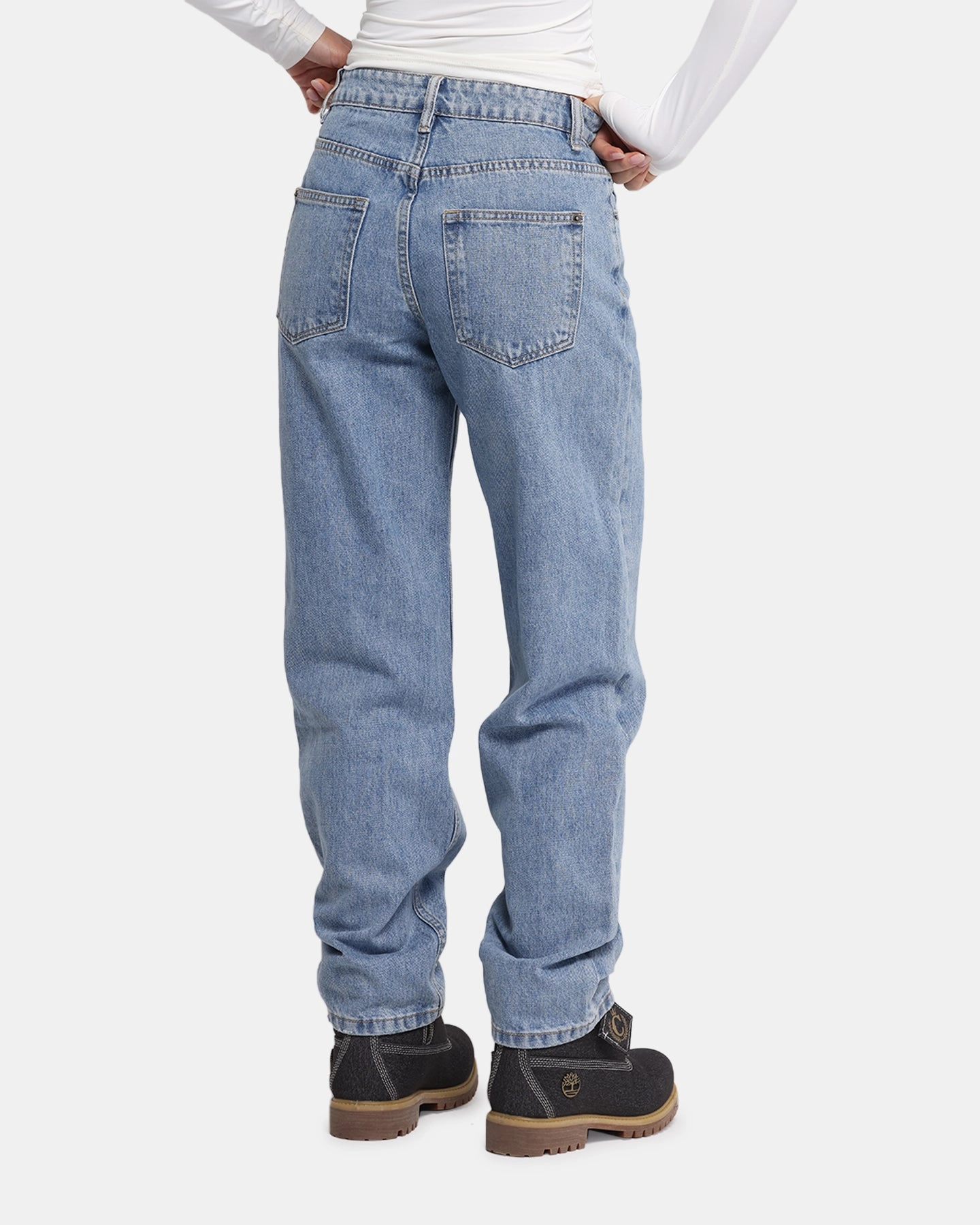 XXIII Women's High Rise Relaxed Jeans Blue Denim Garment Washed Softness