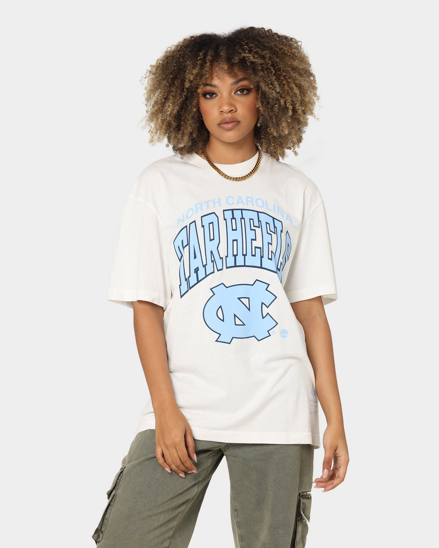 Classic Comfort Style Mitchell & Ness UNC Tar Heels XL Arch Vintage T-Shirt Vintage White